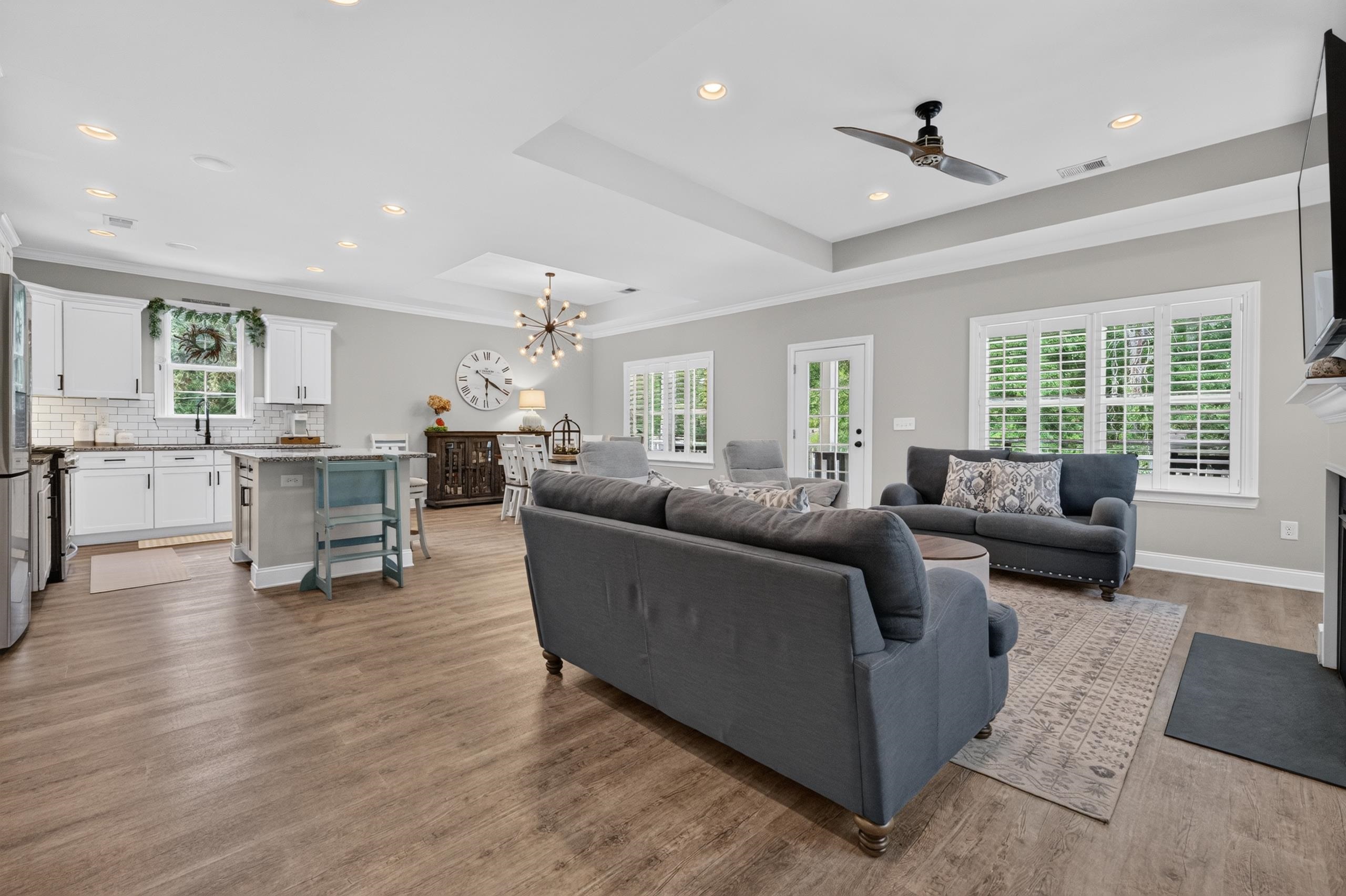 5 Turnbridge Ct. Property Photo 6