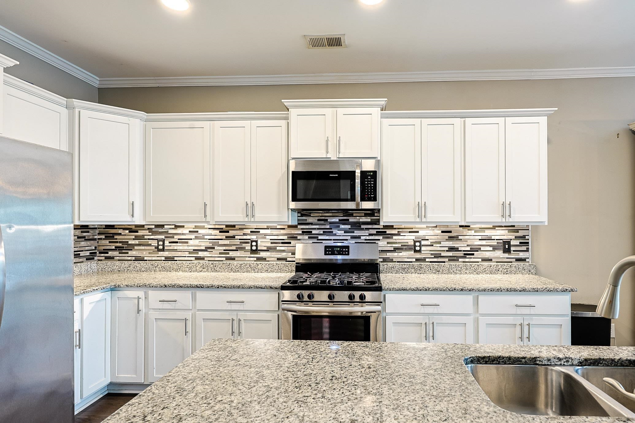249 Rolling Woods Ct. Property Photo 6