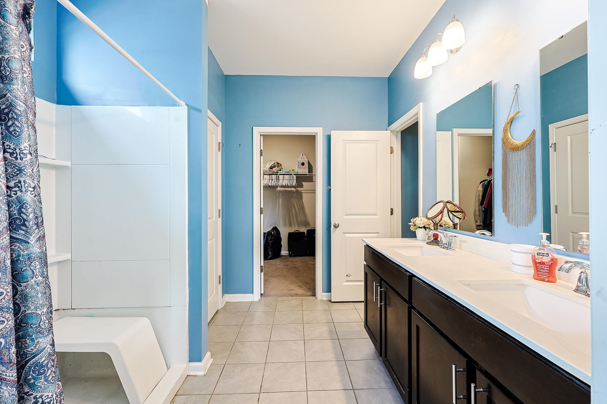 249 Rolling Woods Ct. Property Photo 12