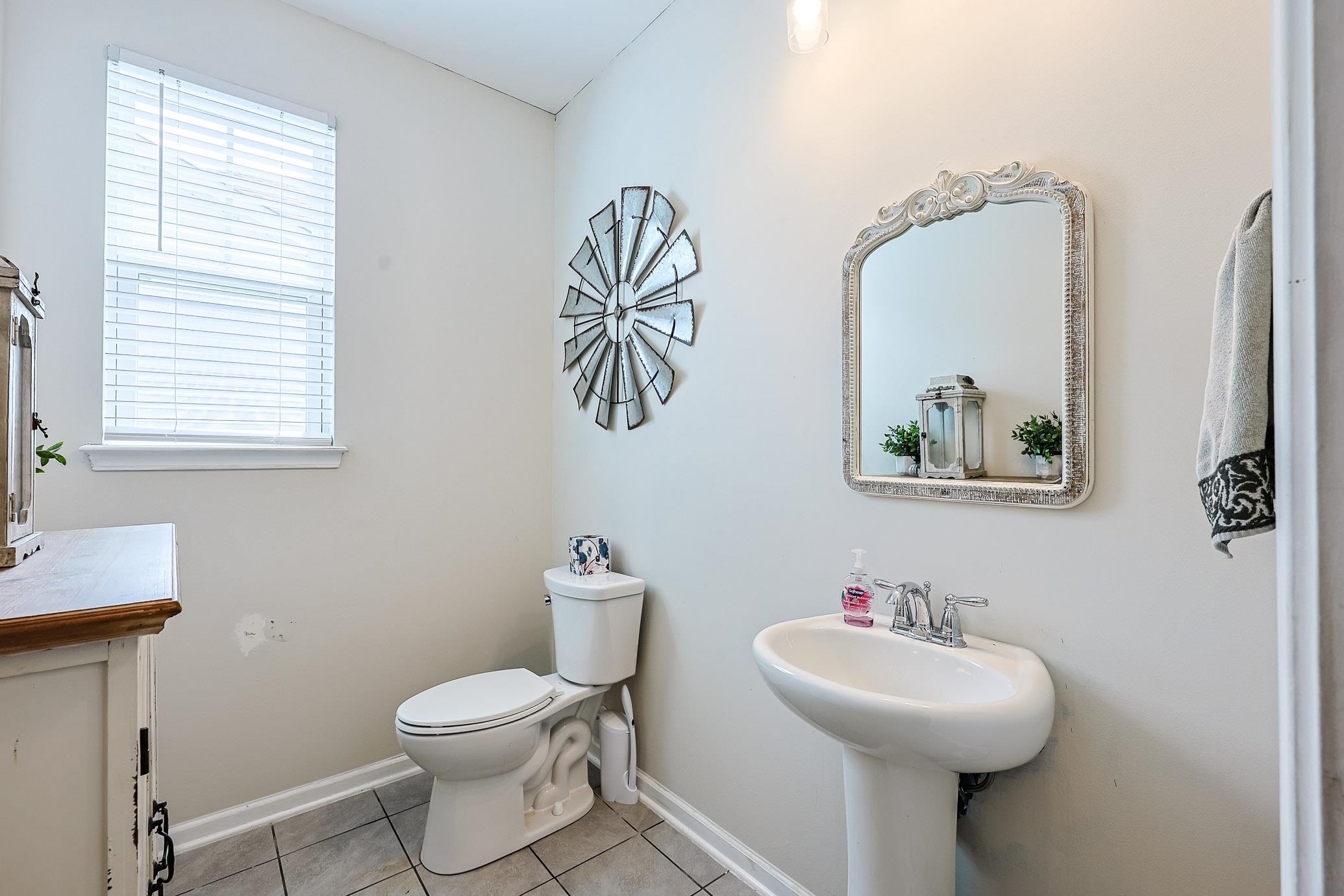 249 Rolling Woods Ct. Property Photo 29