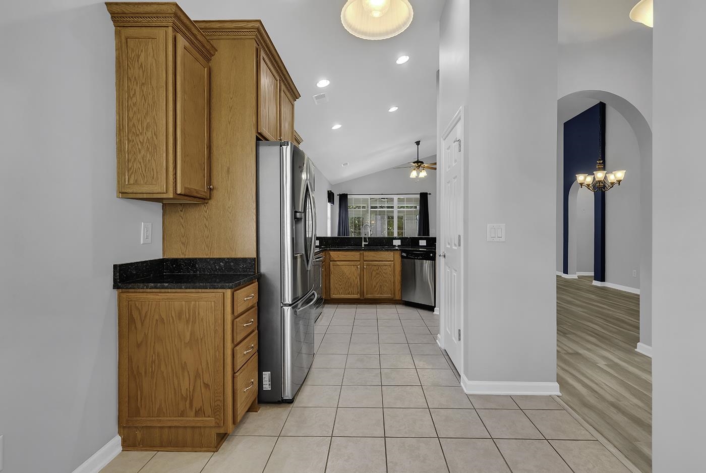 721 Bay Hill Ct. Property Photo 5