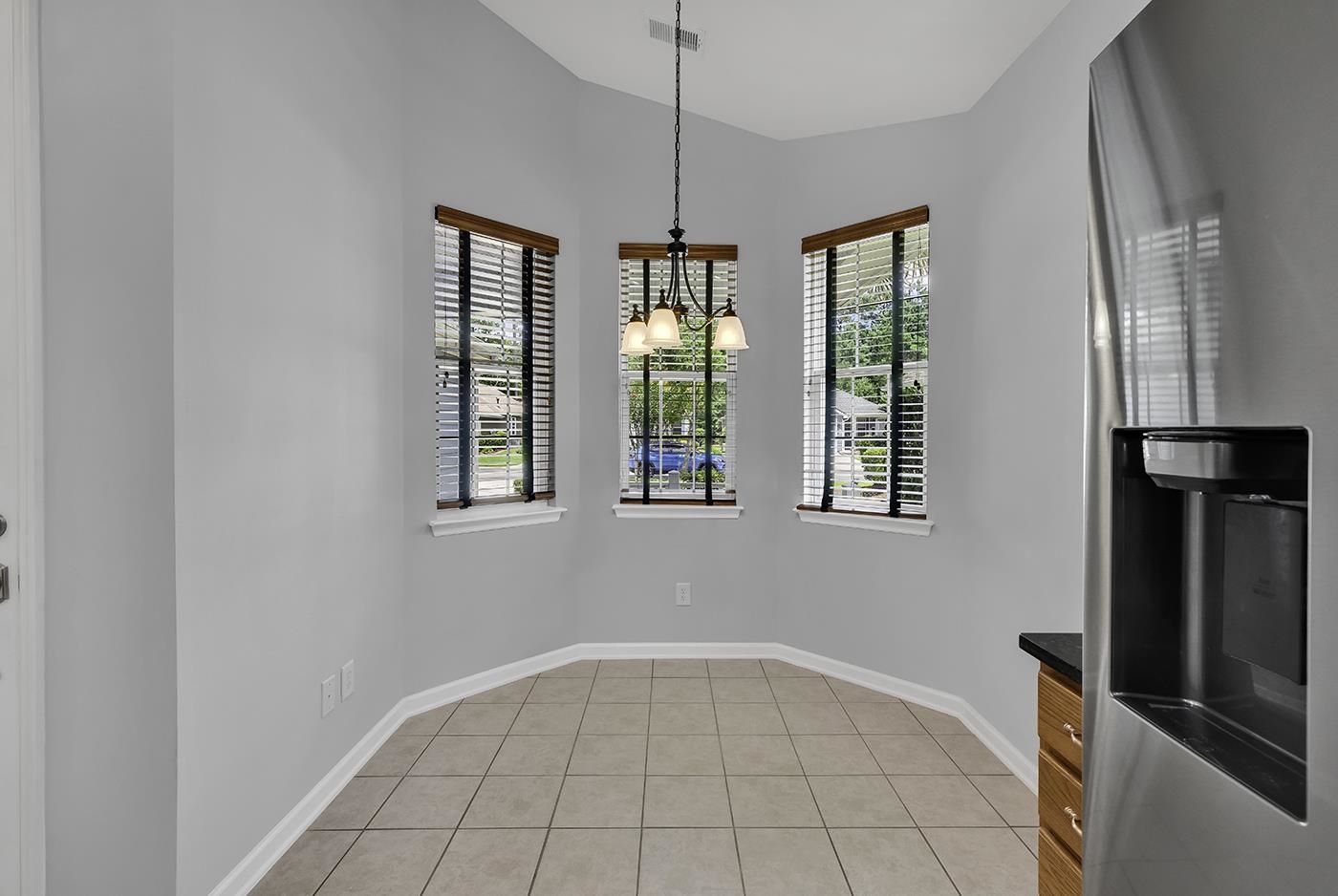 721 Bay Hill Ct. Property Photo 11