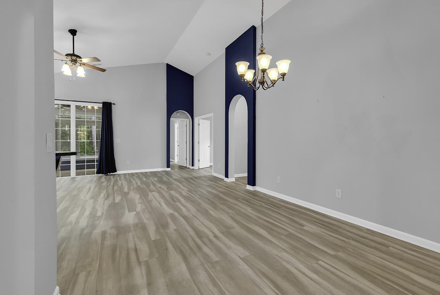 721 Bay Hill Ct. Property Photo 13