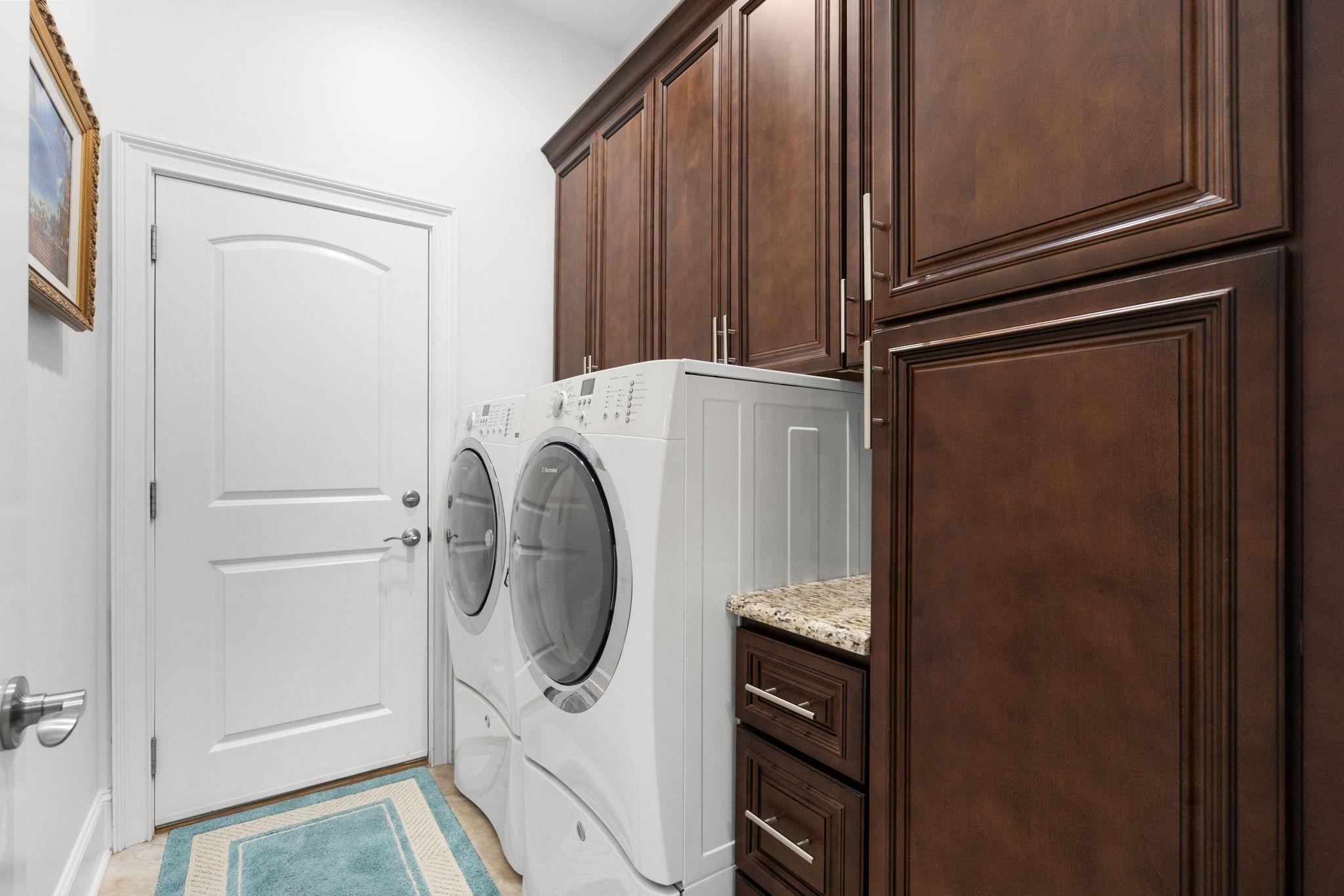 213 Waterfall Circle Property Photo 53