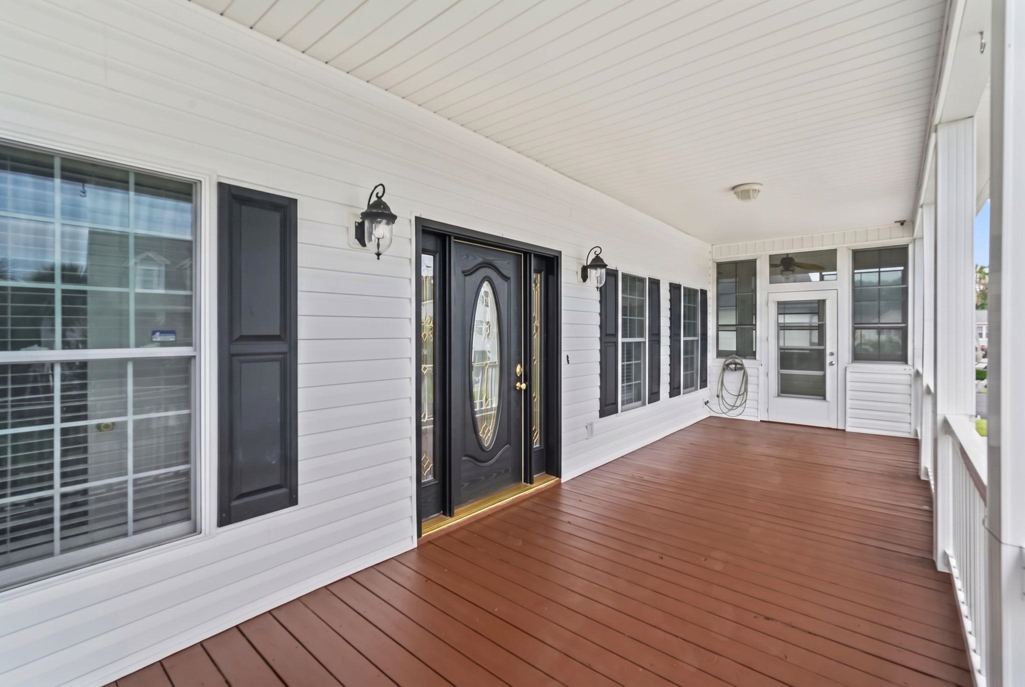 912 Windshore Ct. Property Photo 2