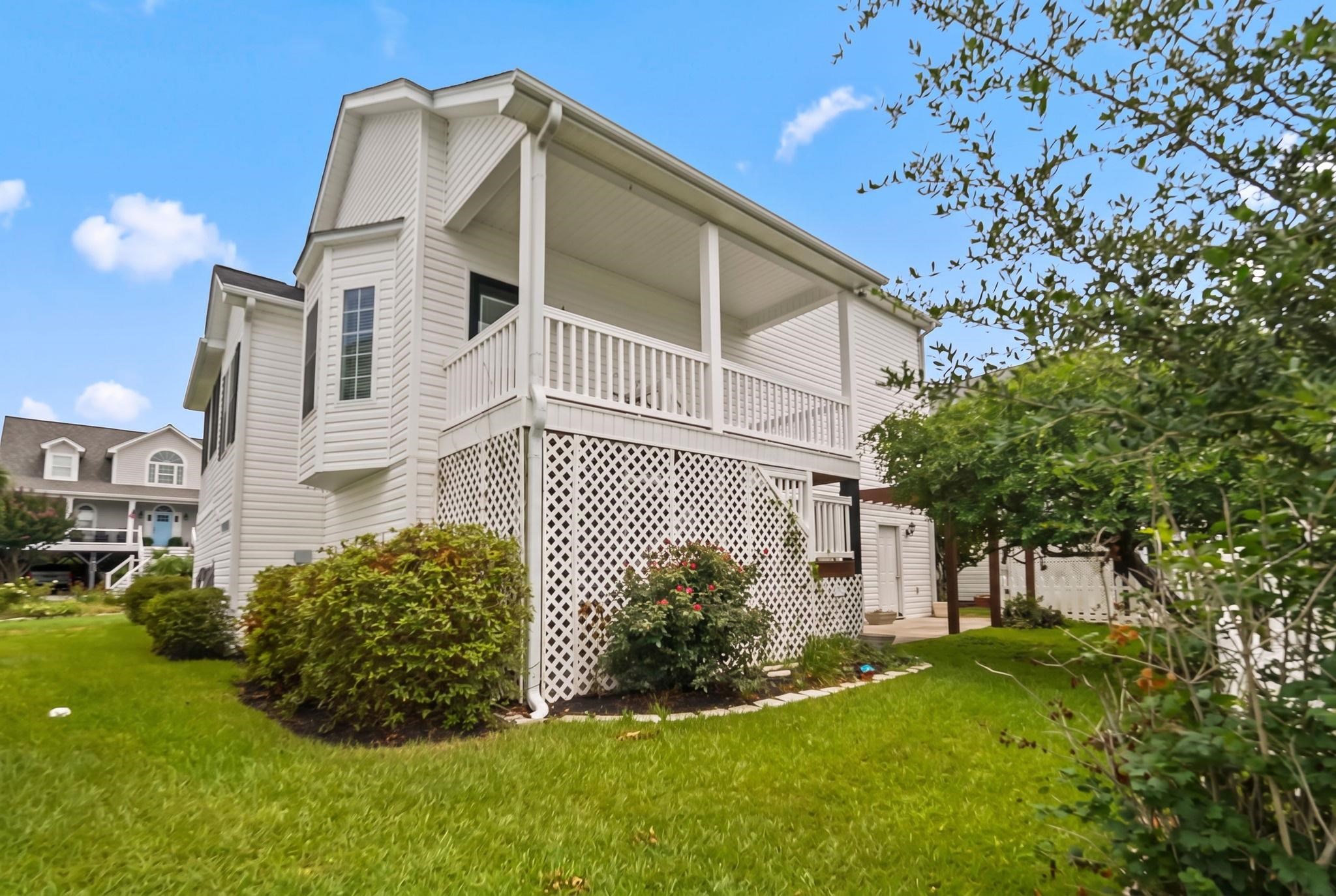 912 Windshore Ct. Property Photo 3
