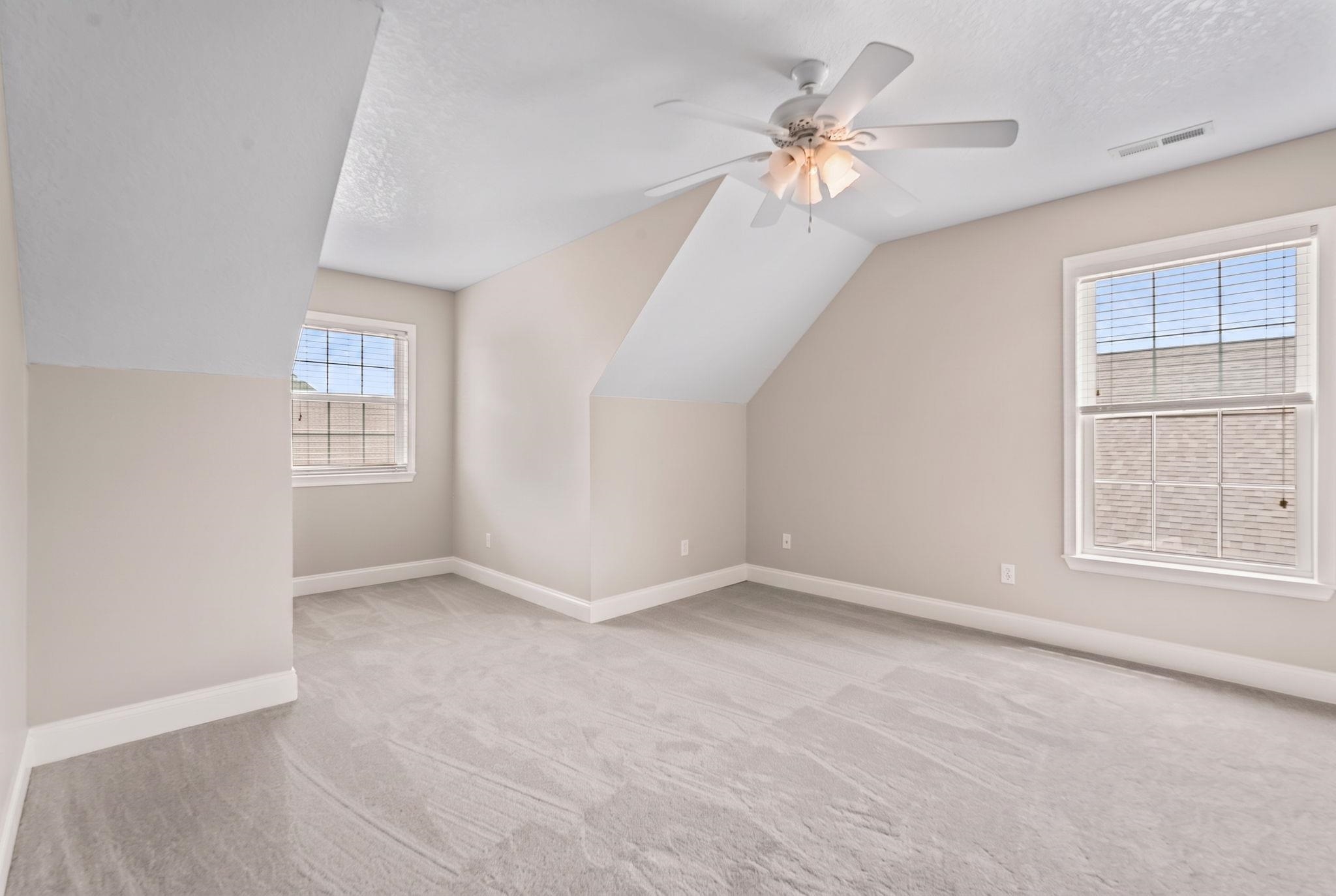 912 Windshore Ct. Property Photo 16