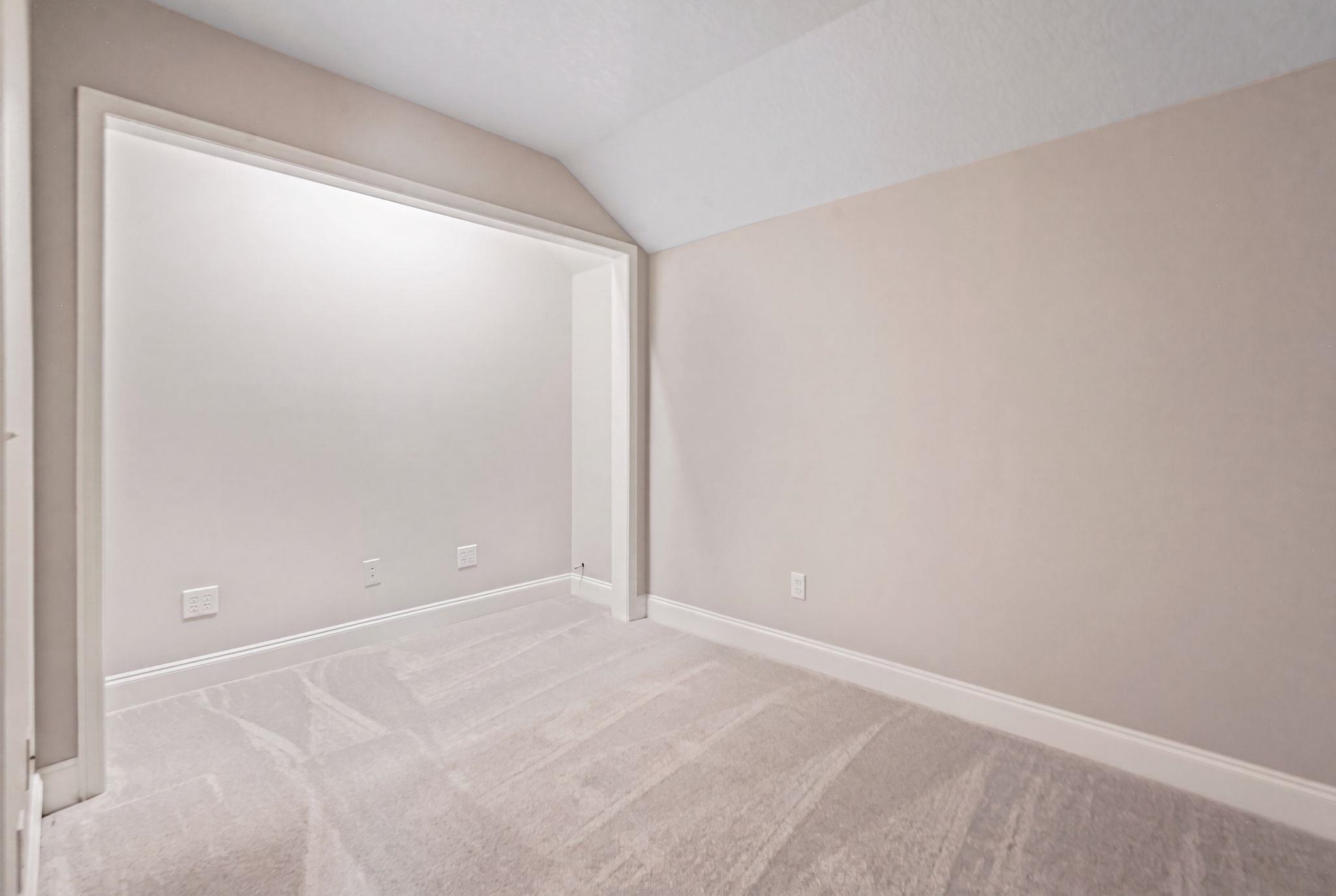 912 Windshore Ct. Property Photo 18