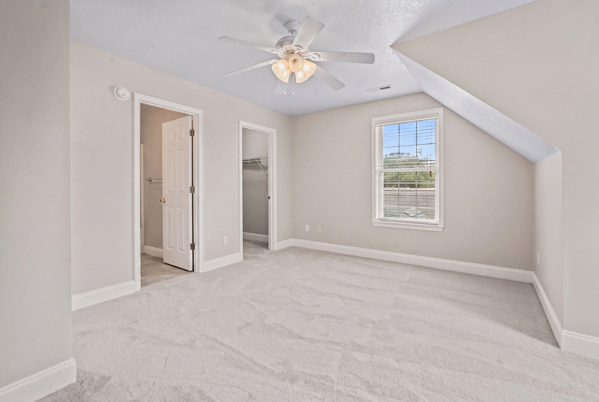 912 Windshore Ct. Property Photo 19
