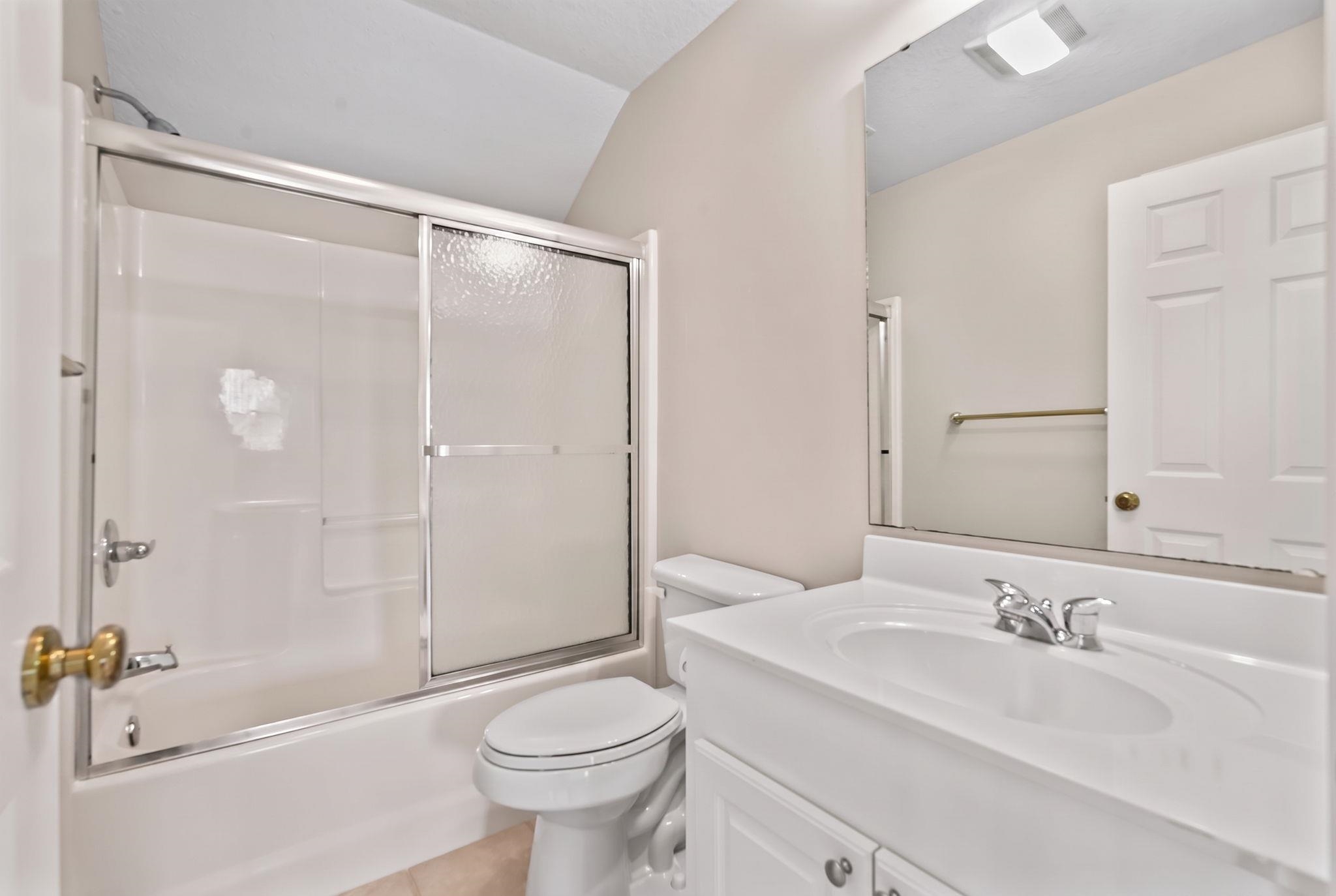 912 Windshore Ct. Property Photo 21
