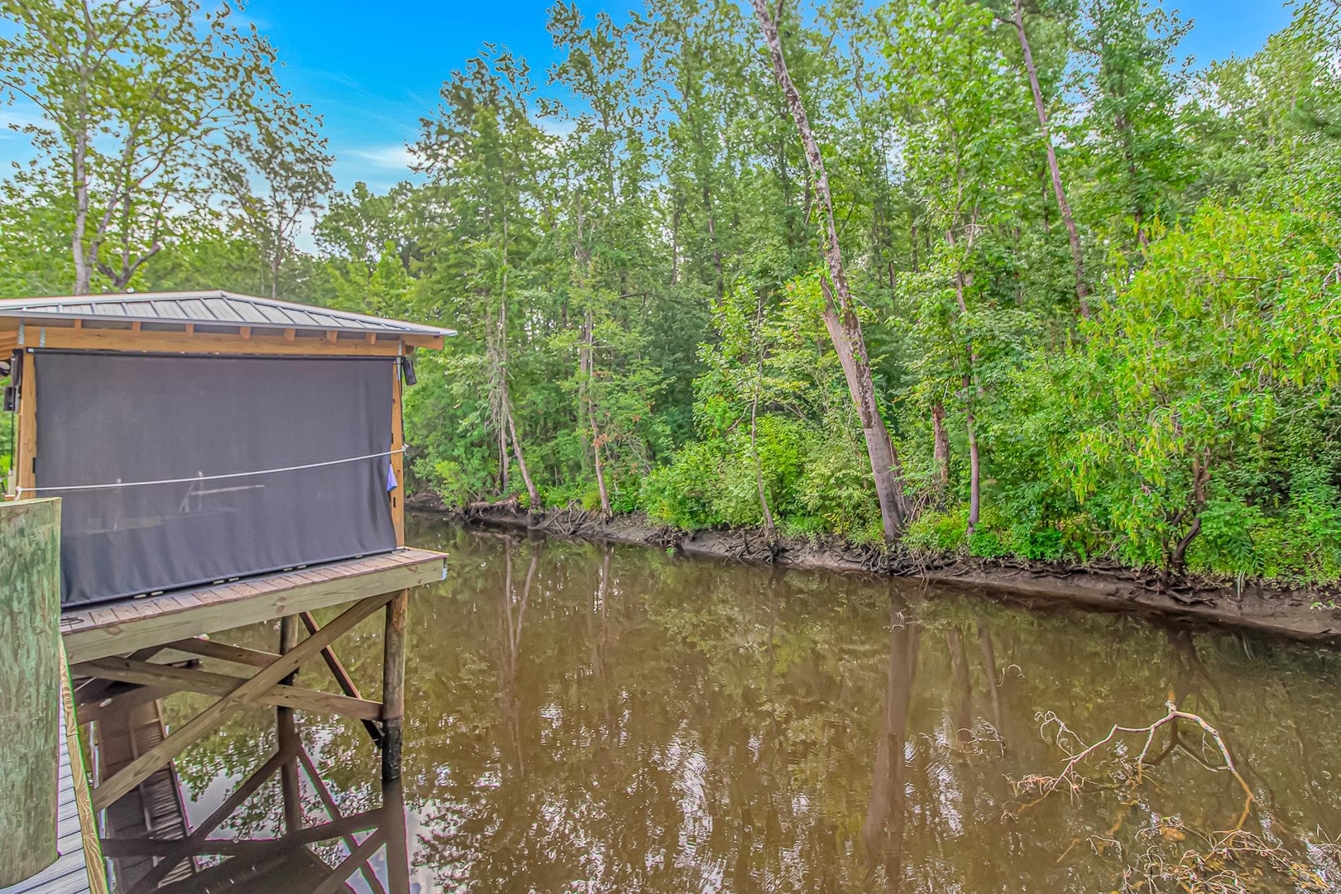 5854 Creekside Dr. Property Photo 28