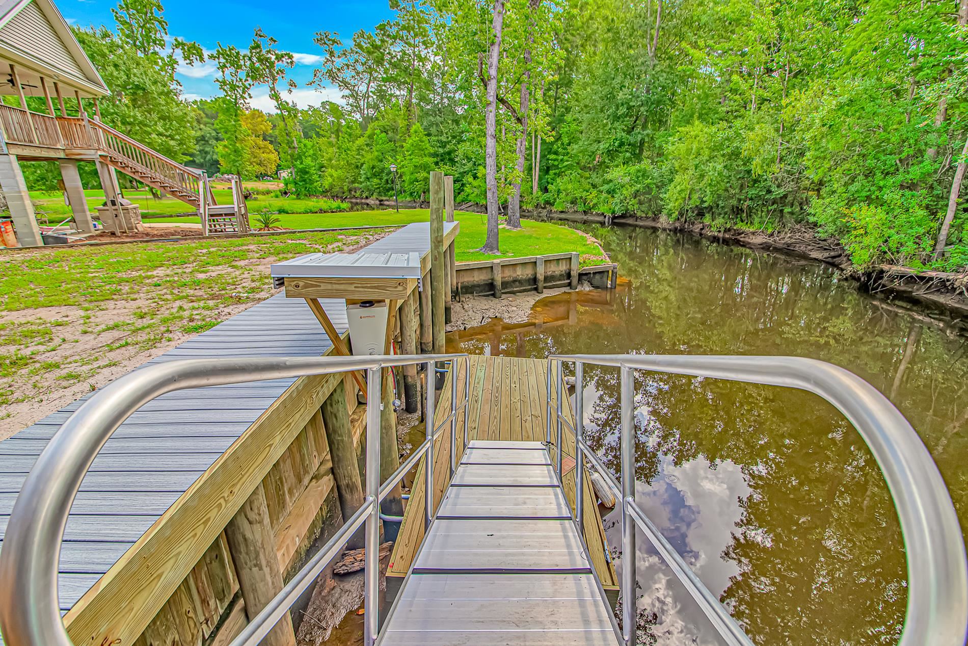 5854 Creekside Dr. Property Photo 30