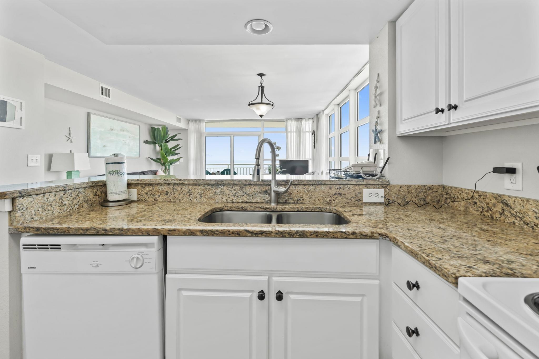 2504 N Ocean Blvd. Property Photo 17
