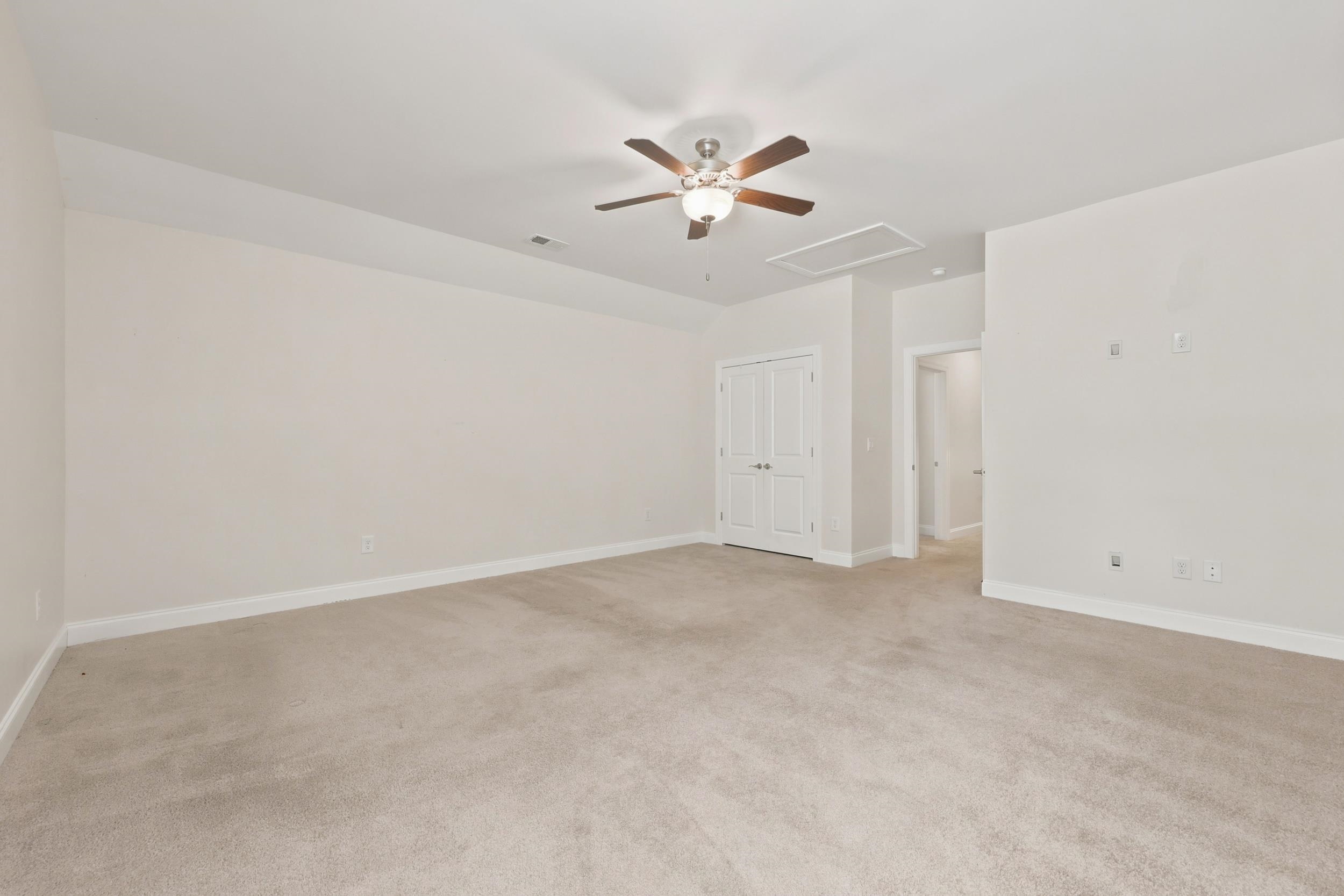 816 17th Ave. N Property Photo 34