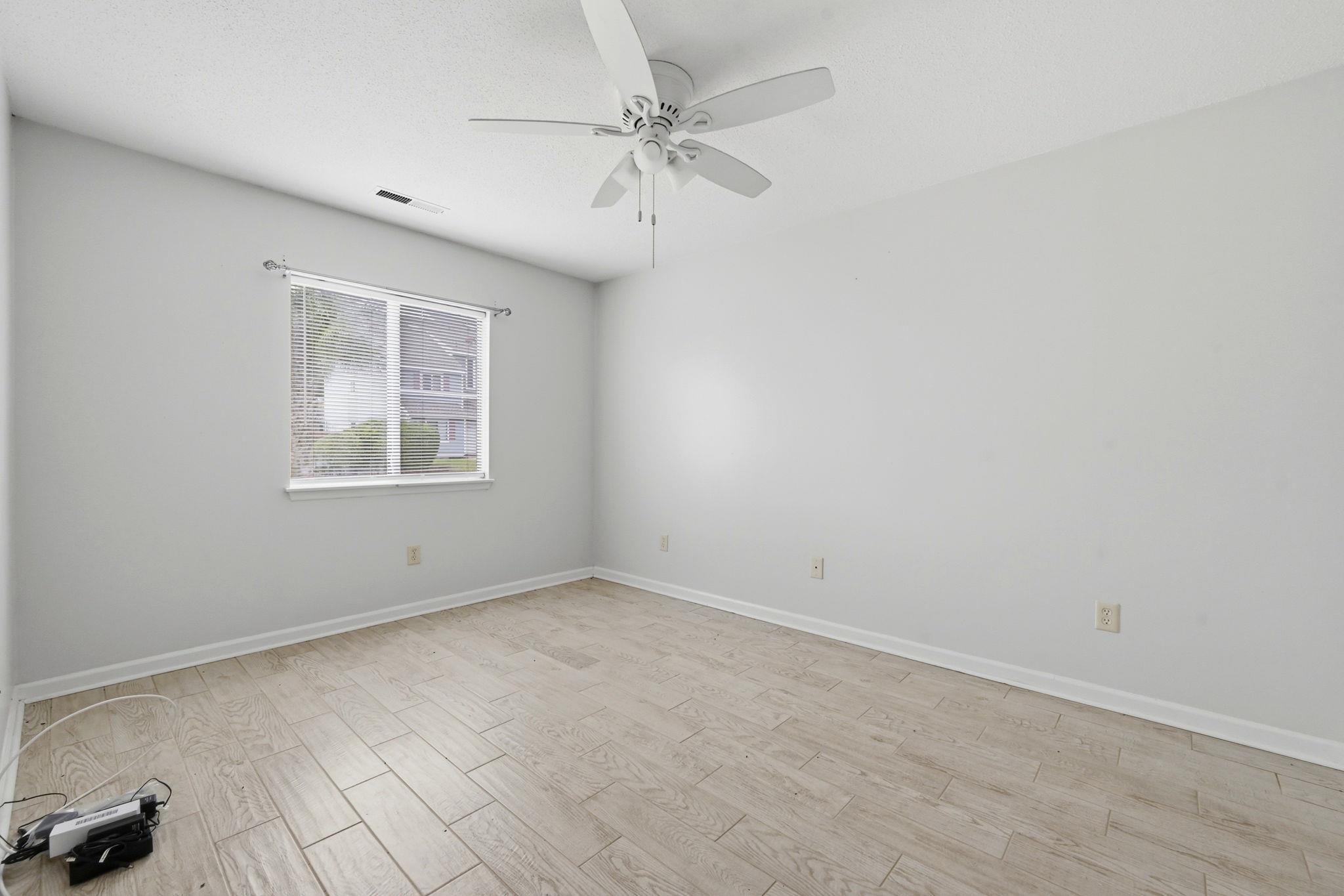 1850 Colony Dr. Property Photo 7