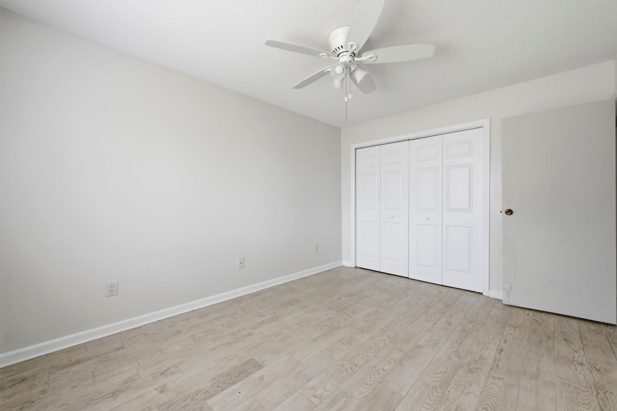 1850 Colony Dr. Property Photo 10