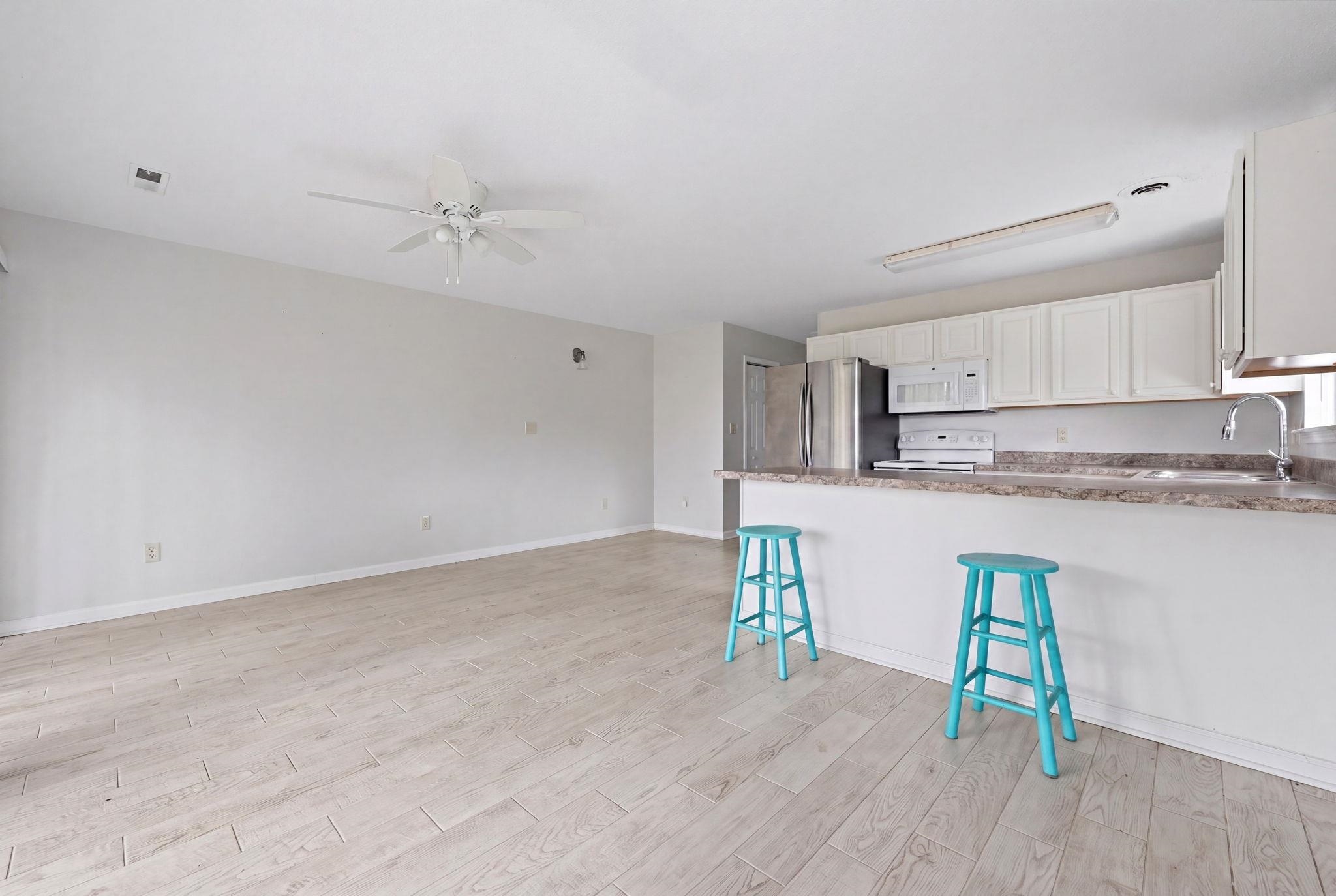 1850 Colony Dr. Property Photo 19