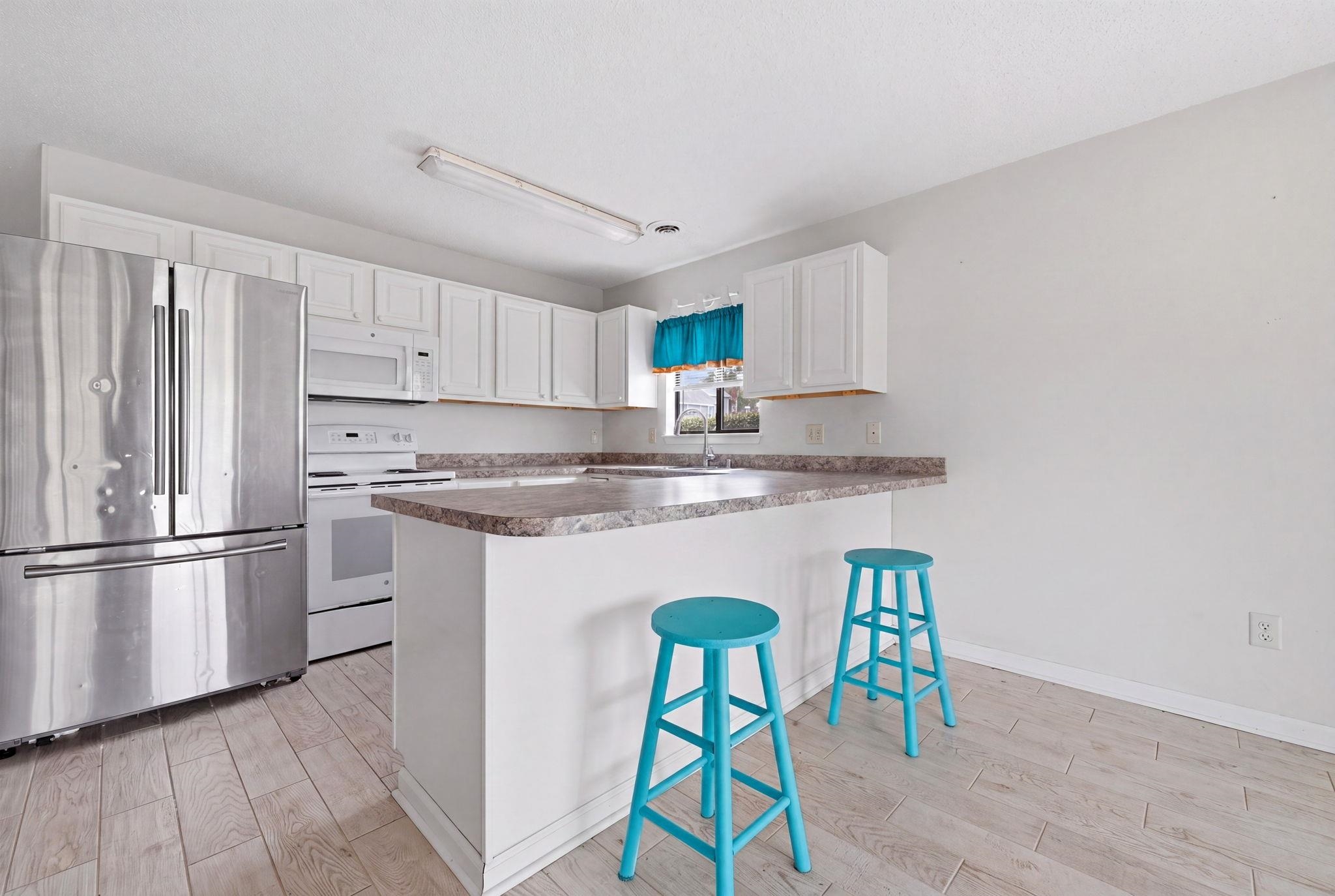 1850 Colony Dr. Property Photo 20