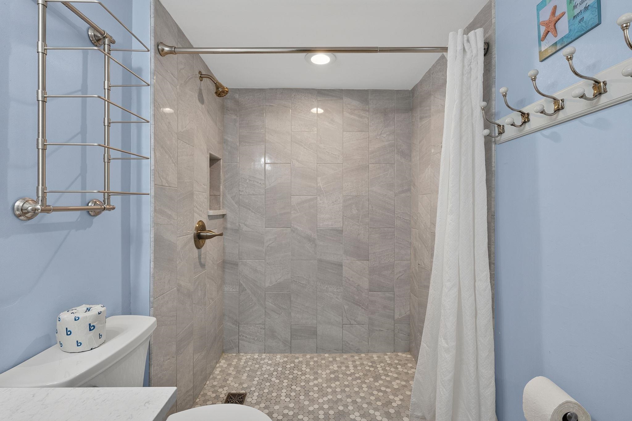 5523 N Ocean Blvd. Property Photo 12