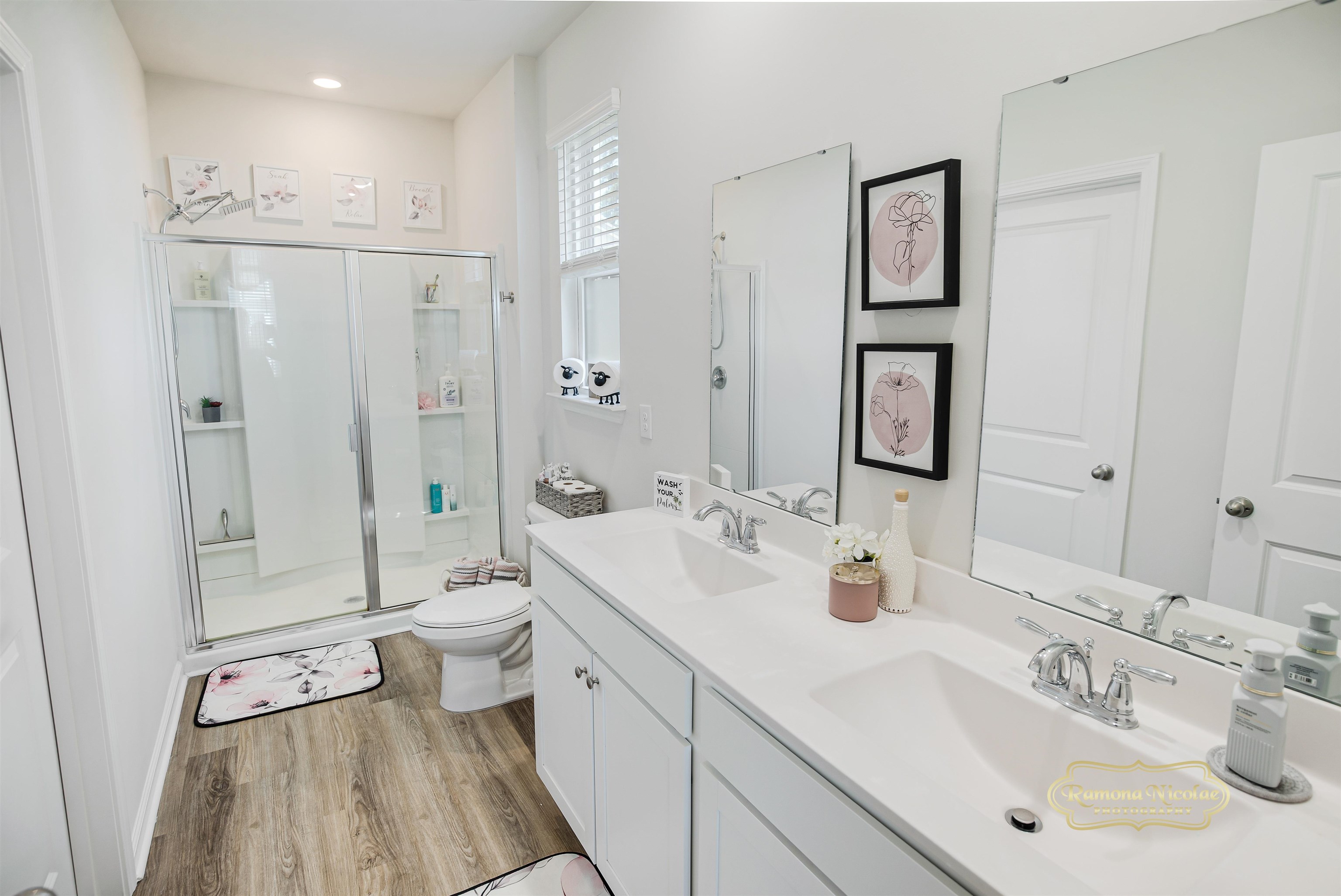 1075 Sennema Circle Property Photo 15