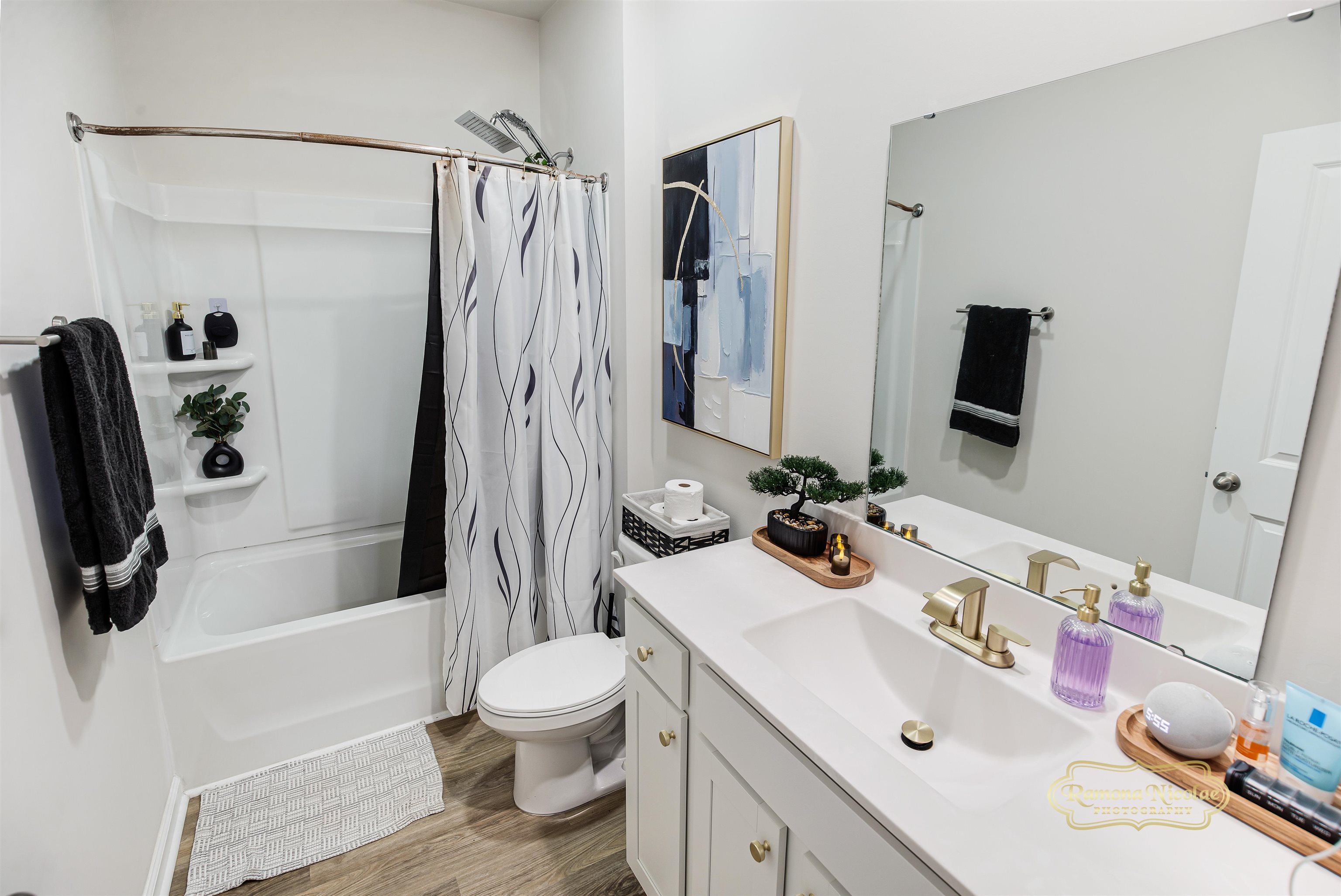 1075 Sennema Circle Property Photo 18