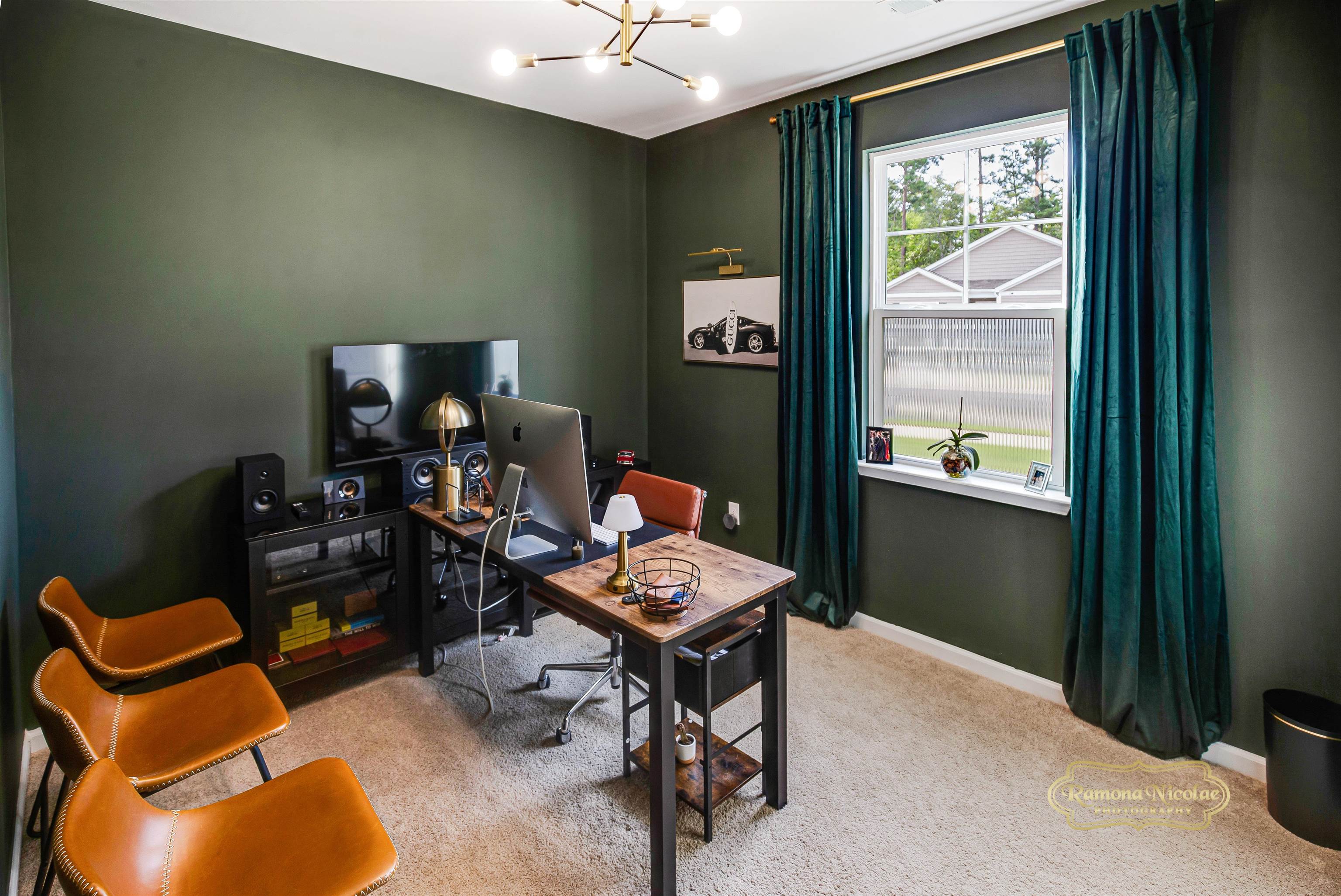 1075 Sennema Circle Property Photo 19