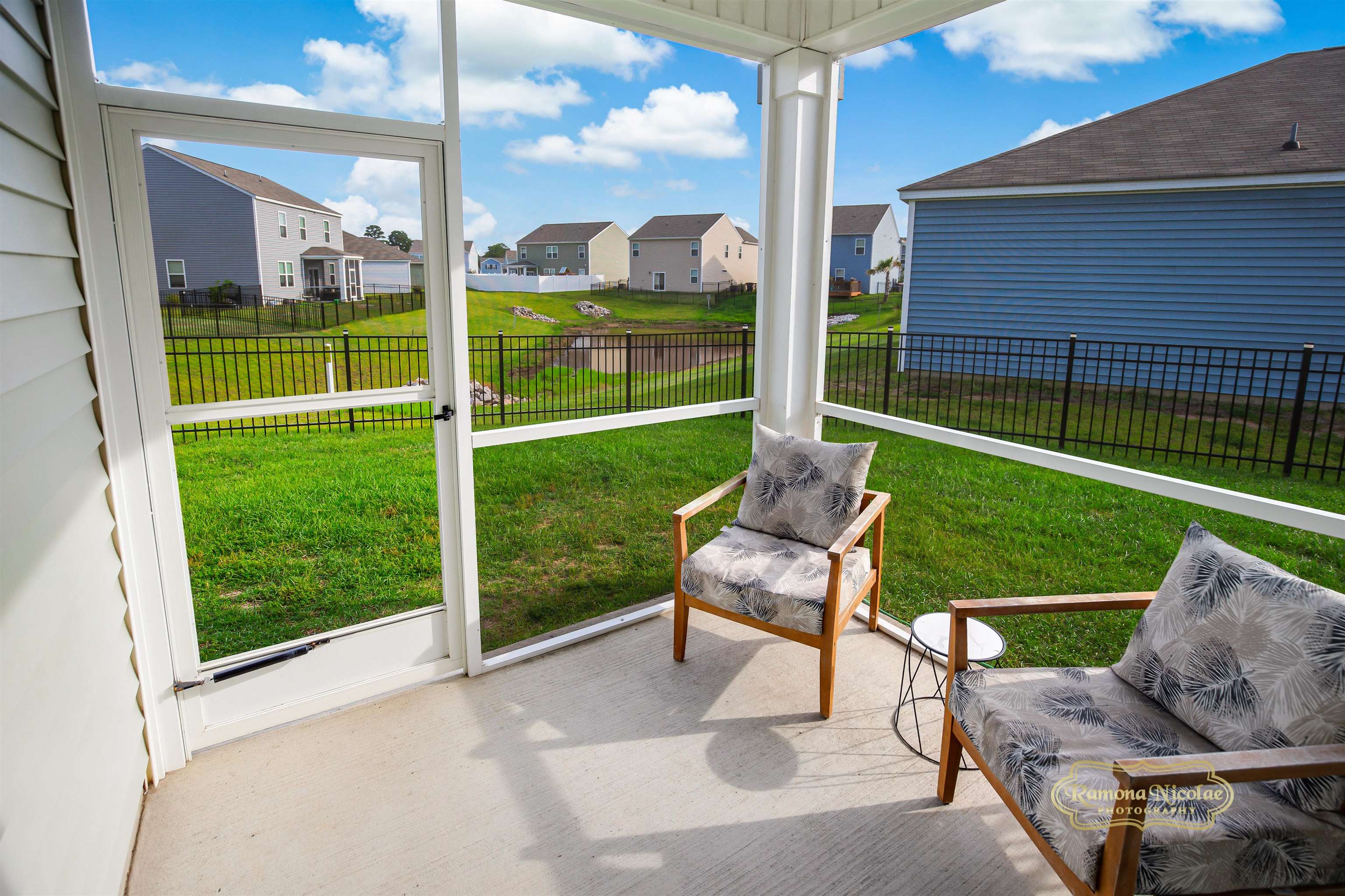 1075 Sennema Circle Property Photo 22
