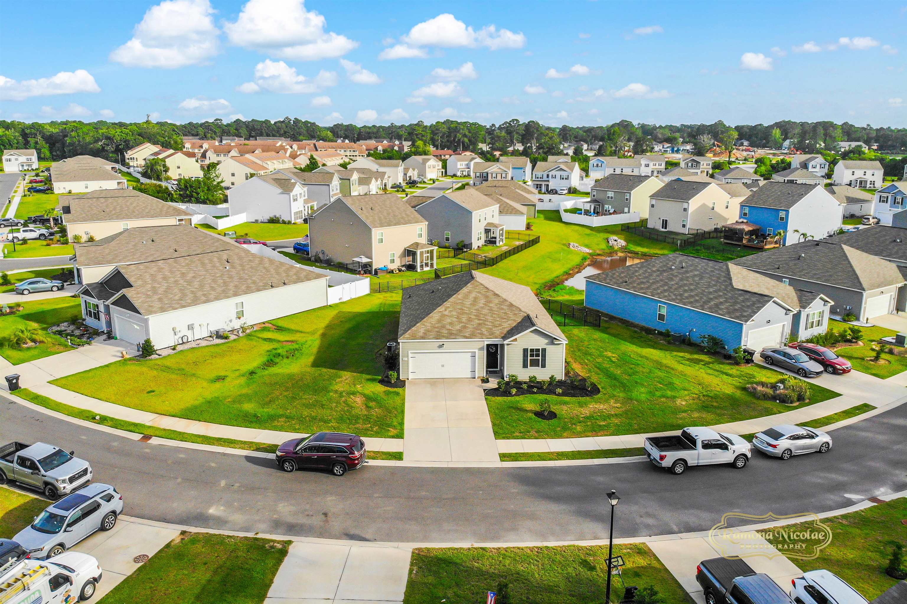 1075 Sennema Circle Property Photo 28