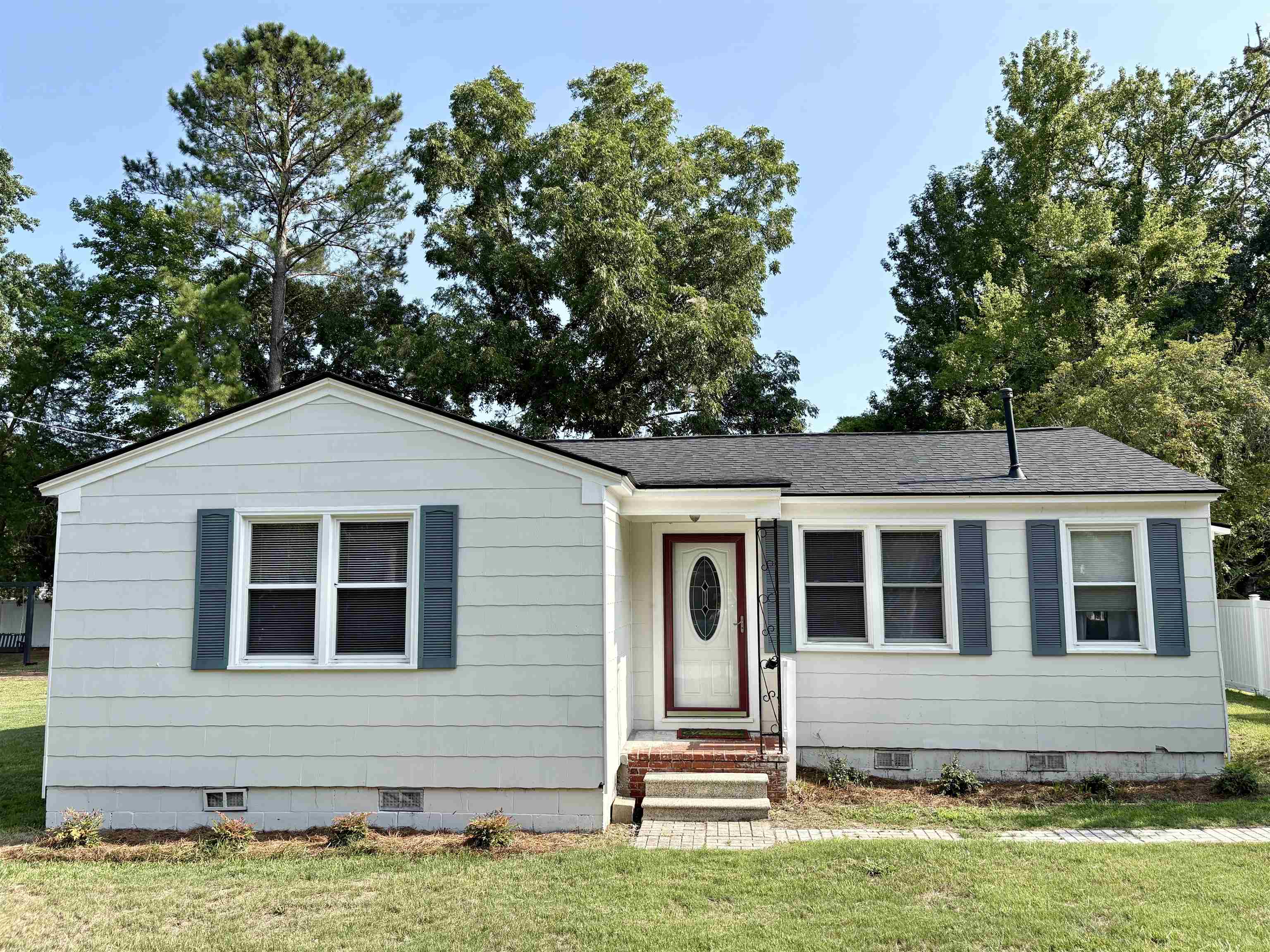 505 Dawson St. Property Photo 1