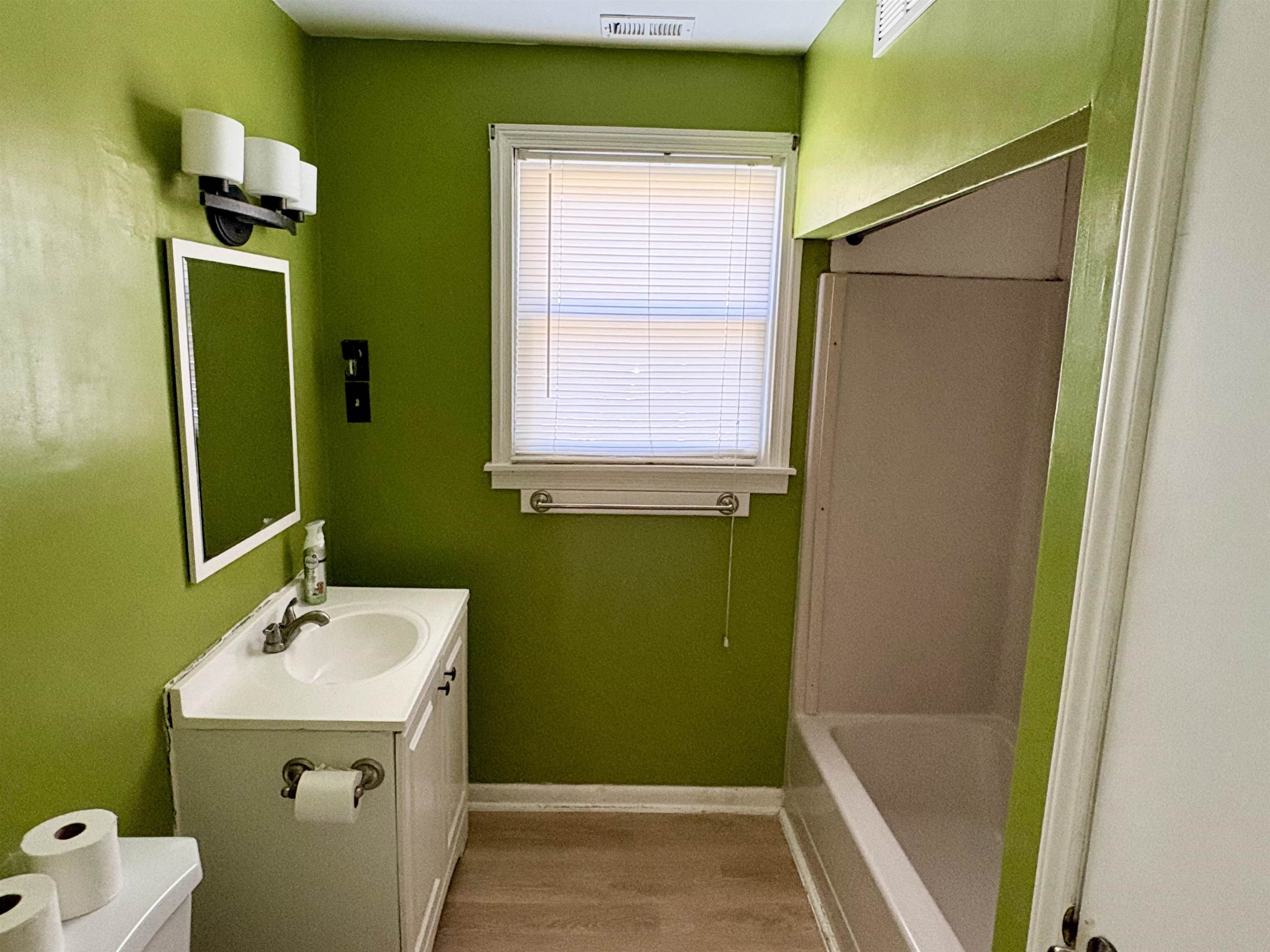 505 Dawson St. Property Photo 13