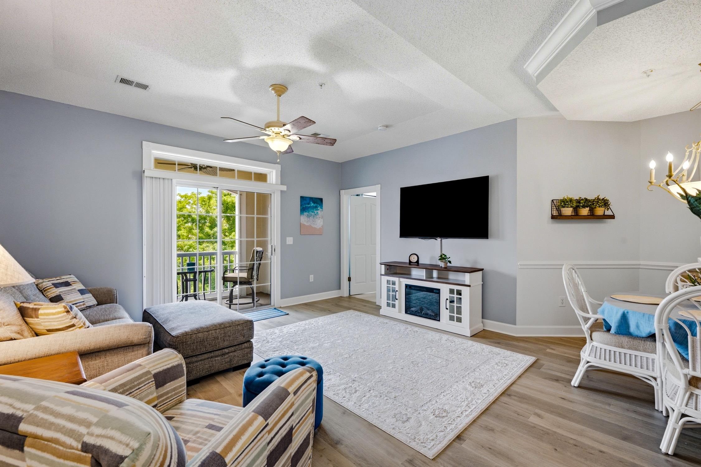 2241 Waterview Dr. Property Photo 5