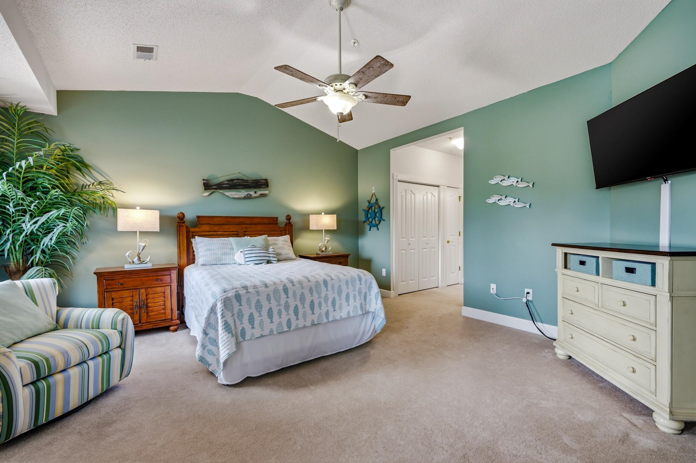 2241 Waterview Dr. Property Photo 18