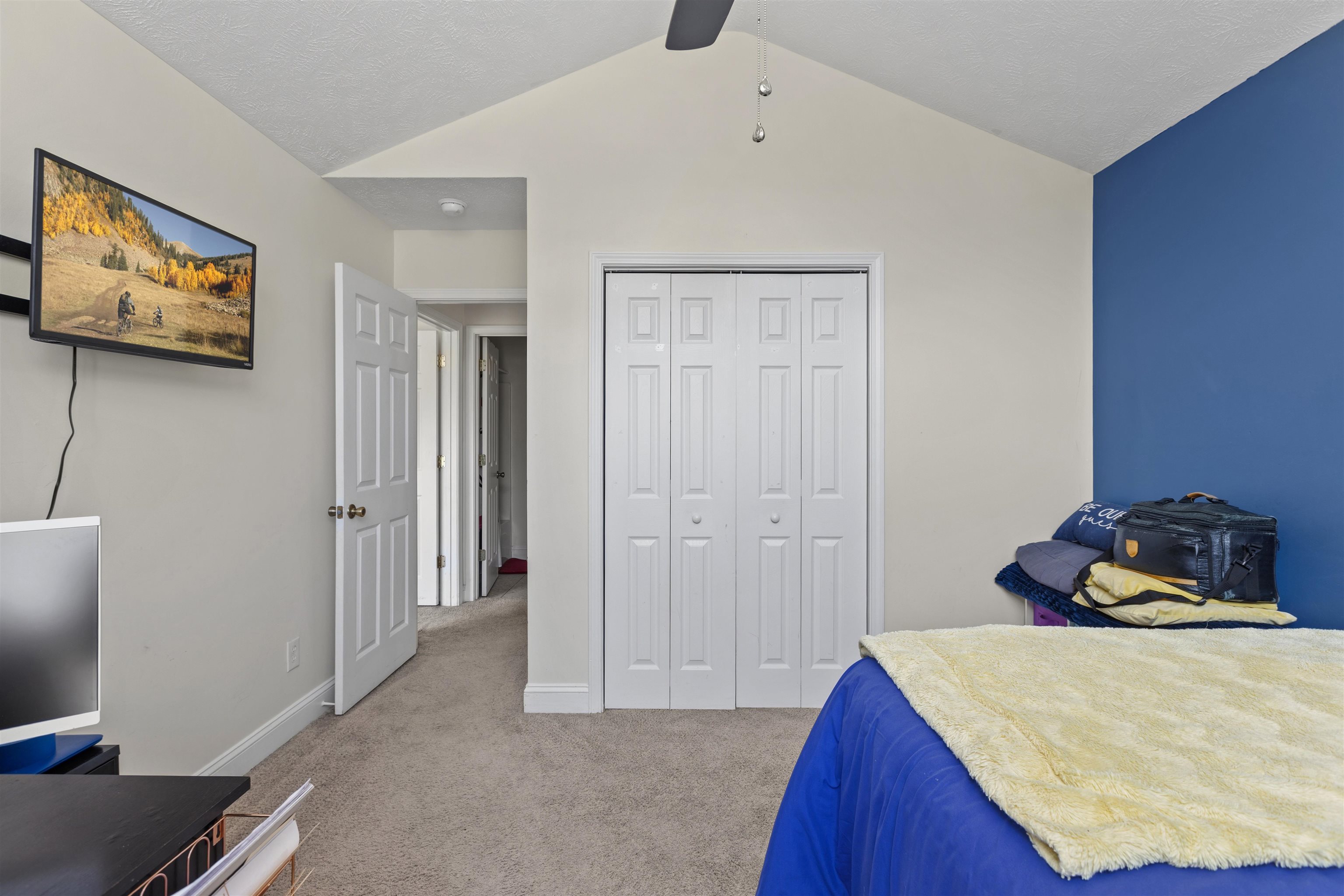 167 Governors Loop Property Photo 19