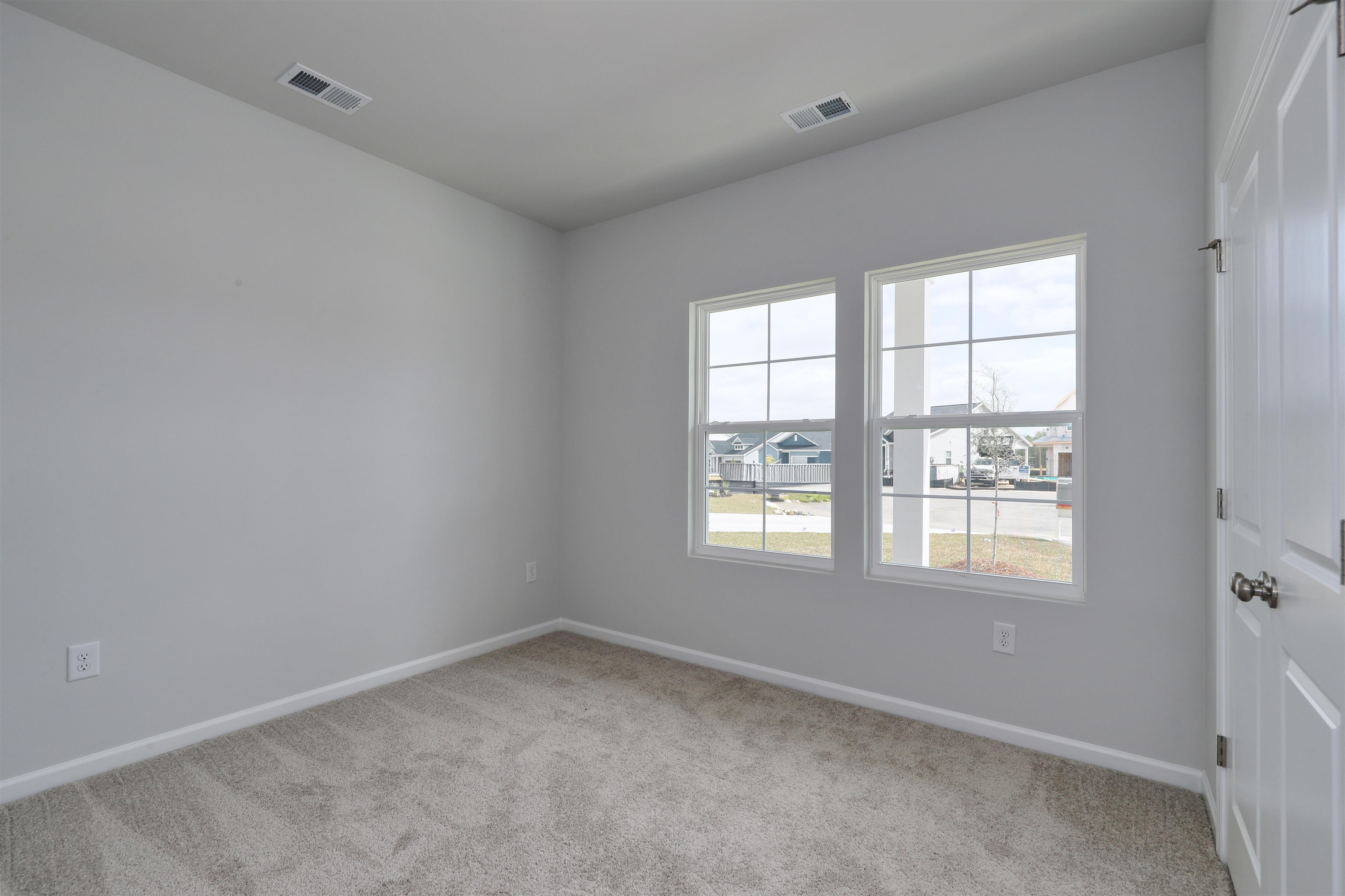 423 Atamasco Ct. Property Photo 20