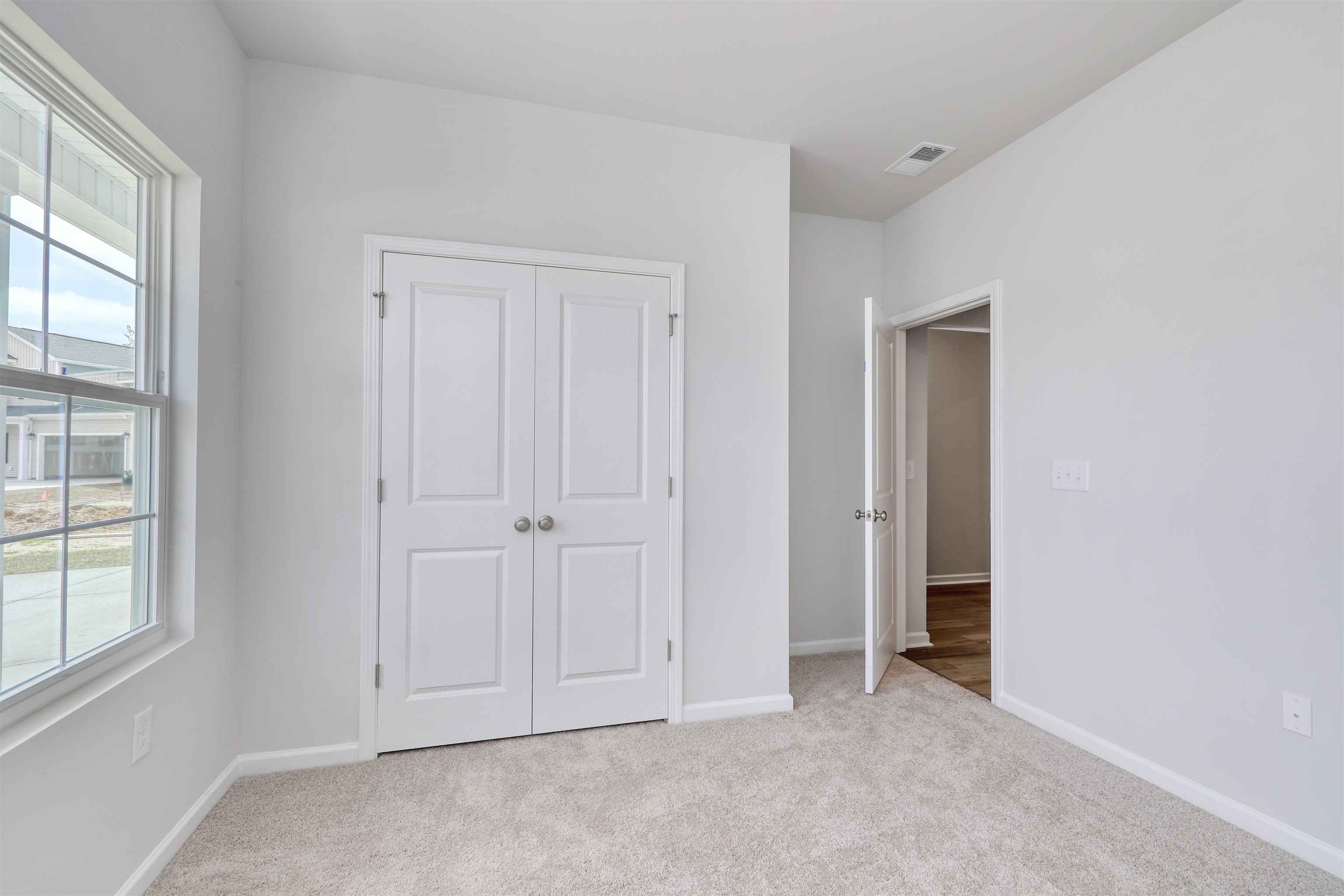 423 Atamasco Ct. Property Photo 21