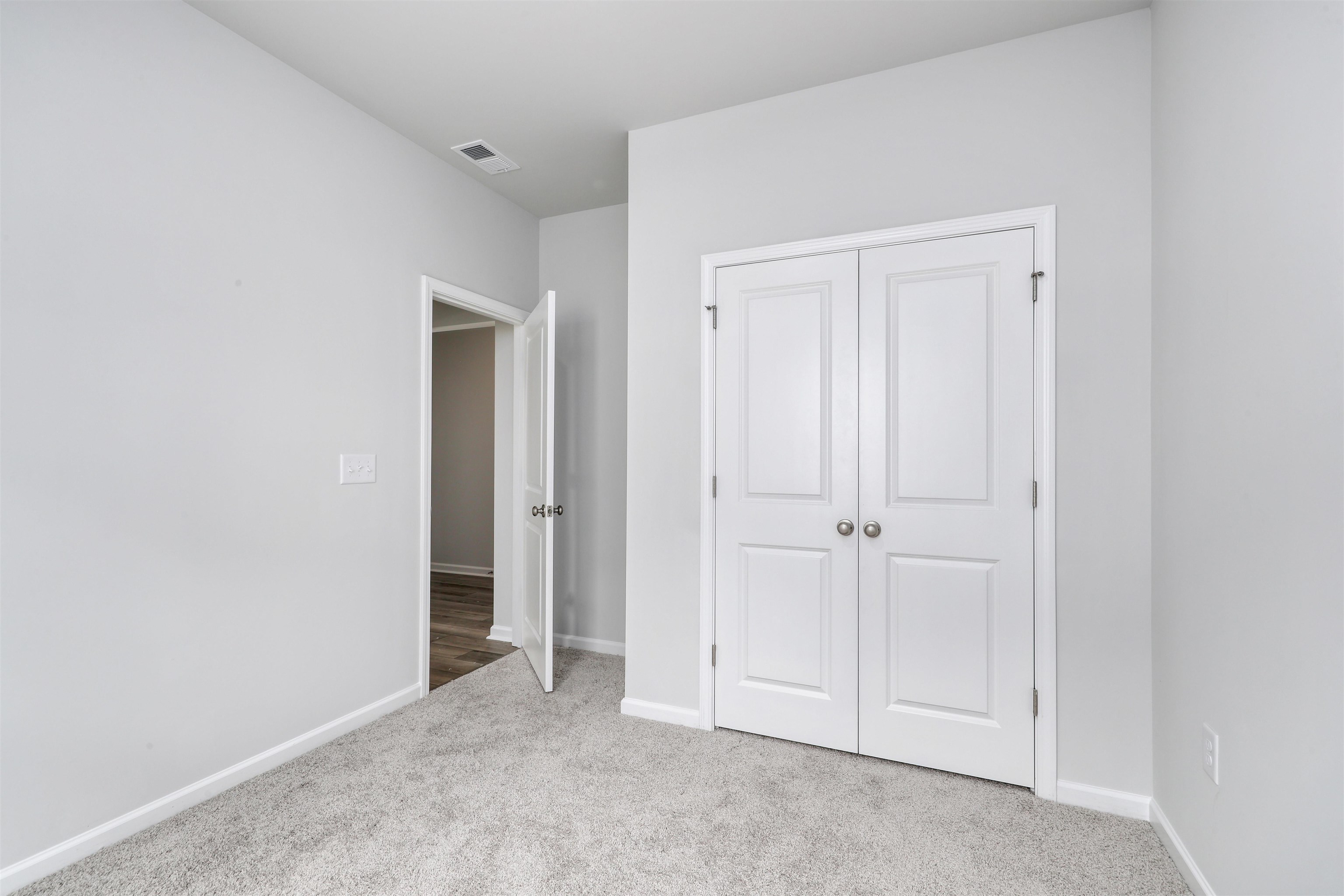 423 Atamasco Ct. Property Photo 23