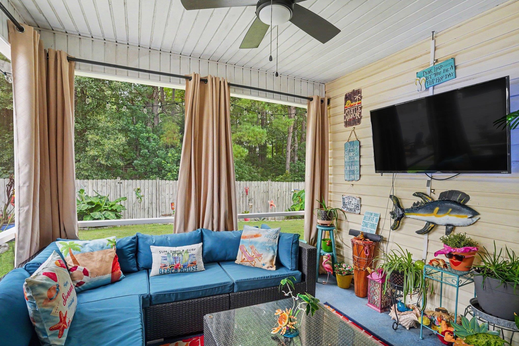 9788 Conifer Ln. Property Photo 23