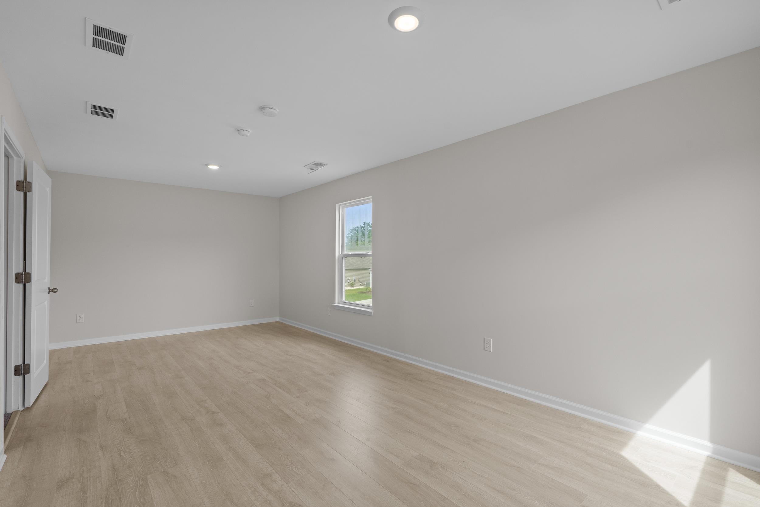 501 Hogwart Ln. Property Photo 18