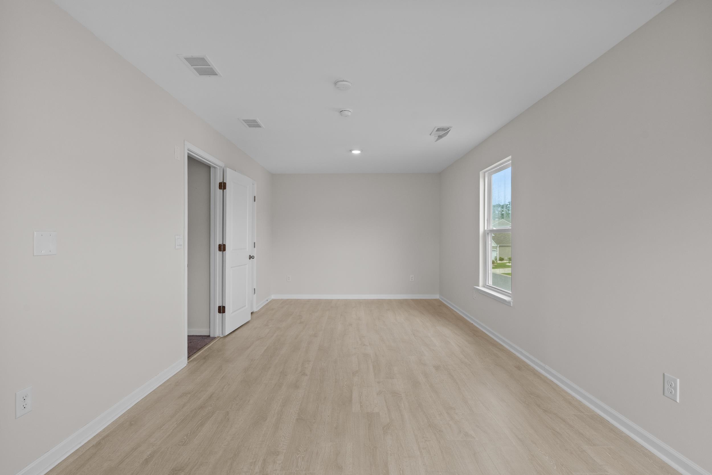 501 Hogwart Ln. Property Photo 19