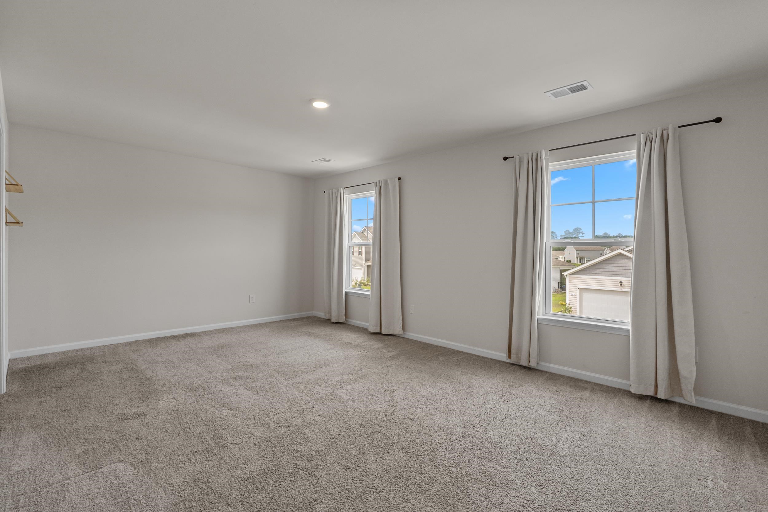 501 Hogwart Ln. Property Photo 28