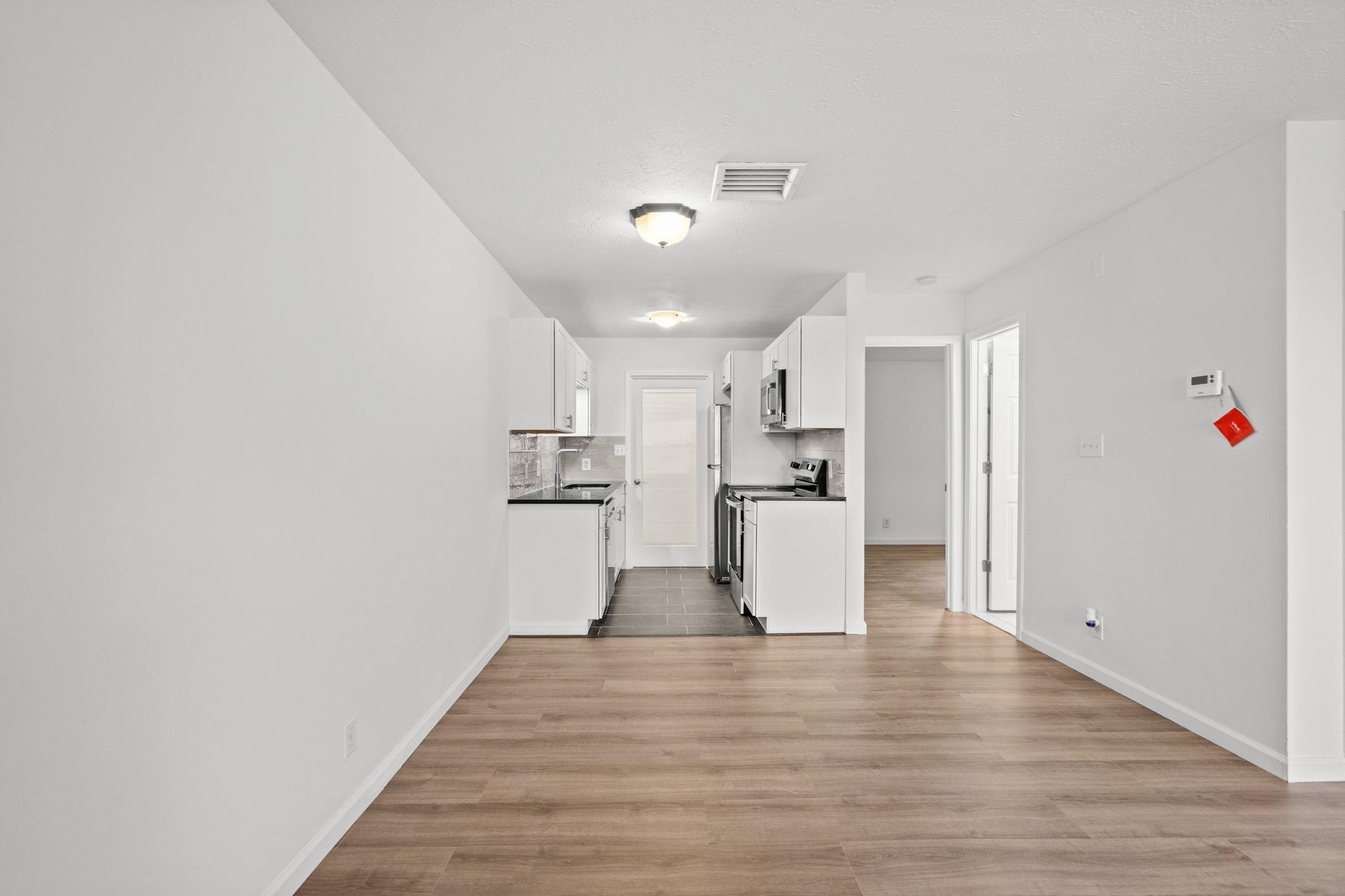 209 Cedar St. Property Photo 8
