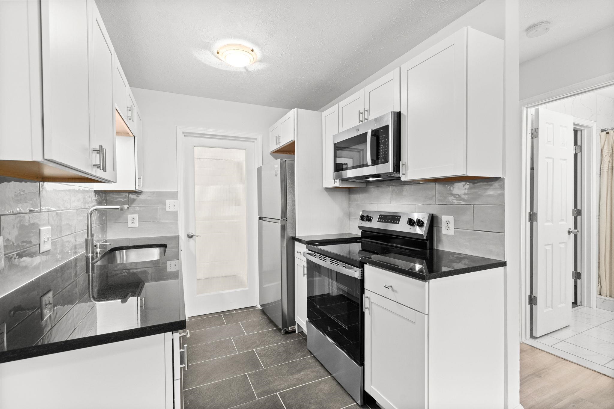 209 Cedar St. Property Photo 11