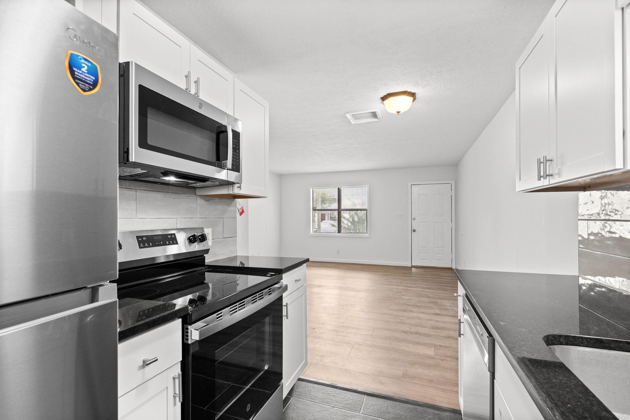209 Cedar St. Property Photo 12