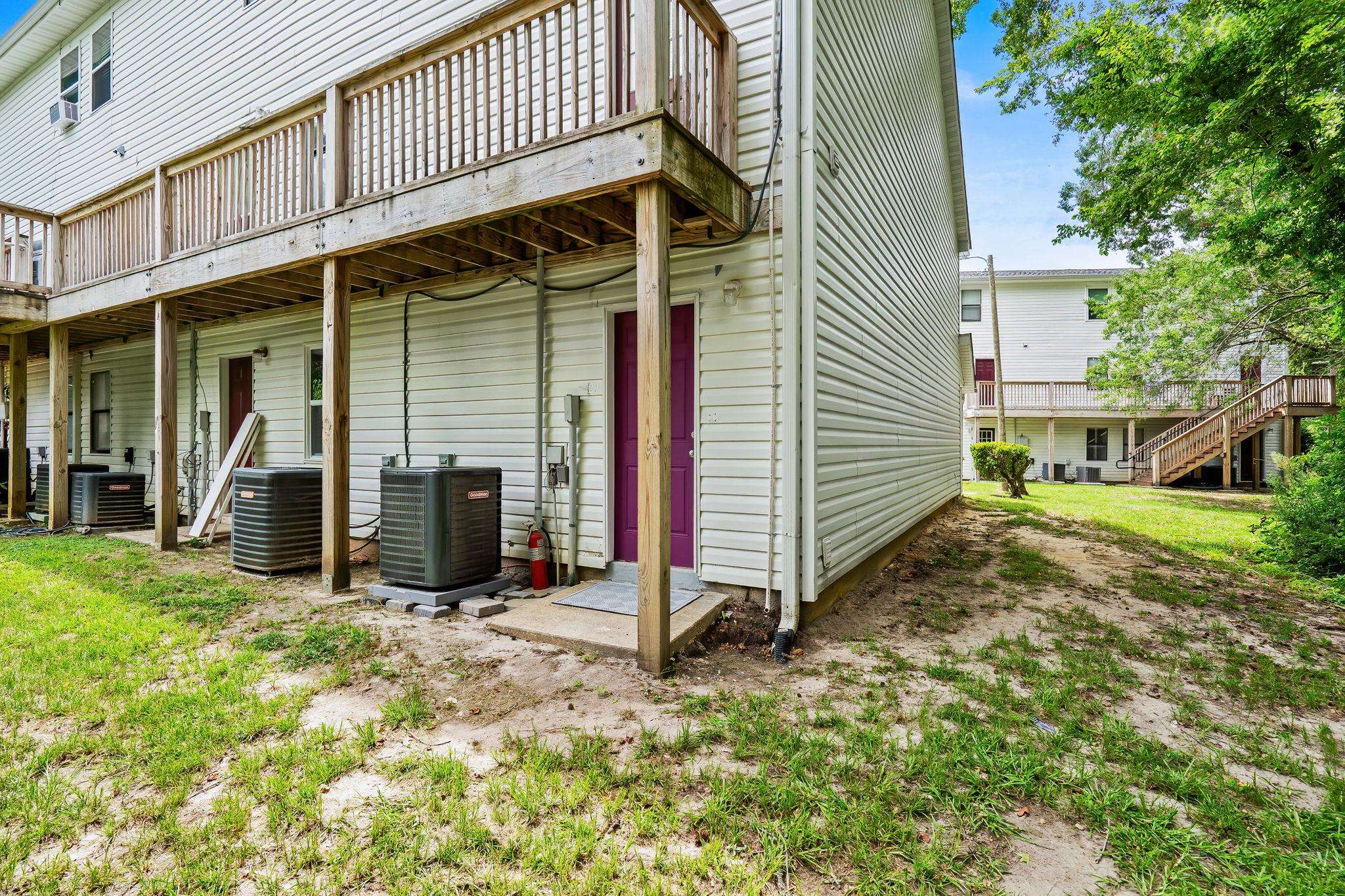209 Cedar St. Property Photo 36