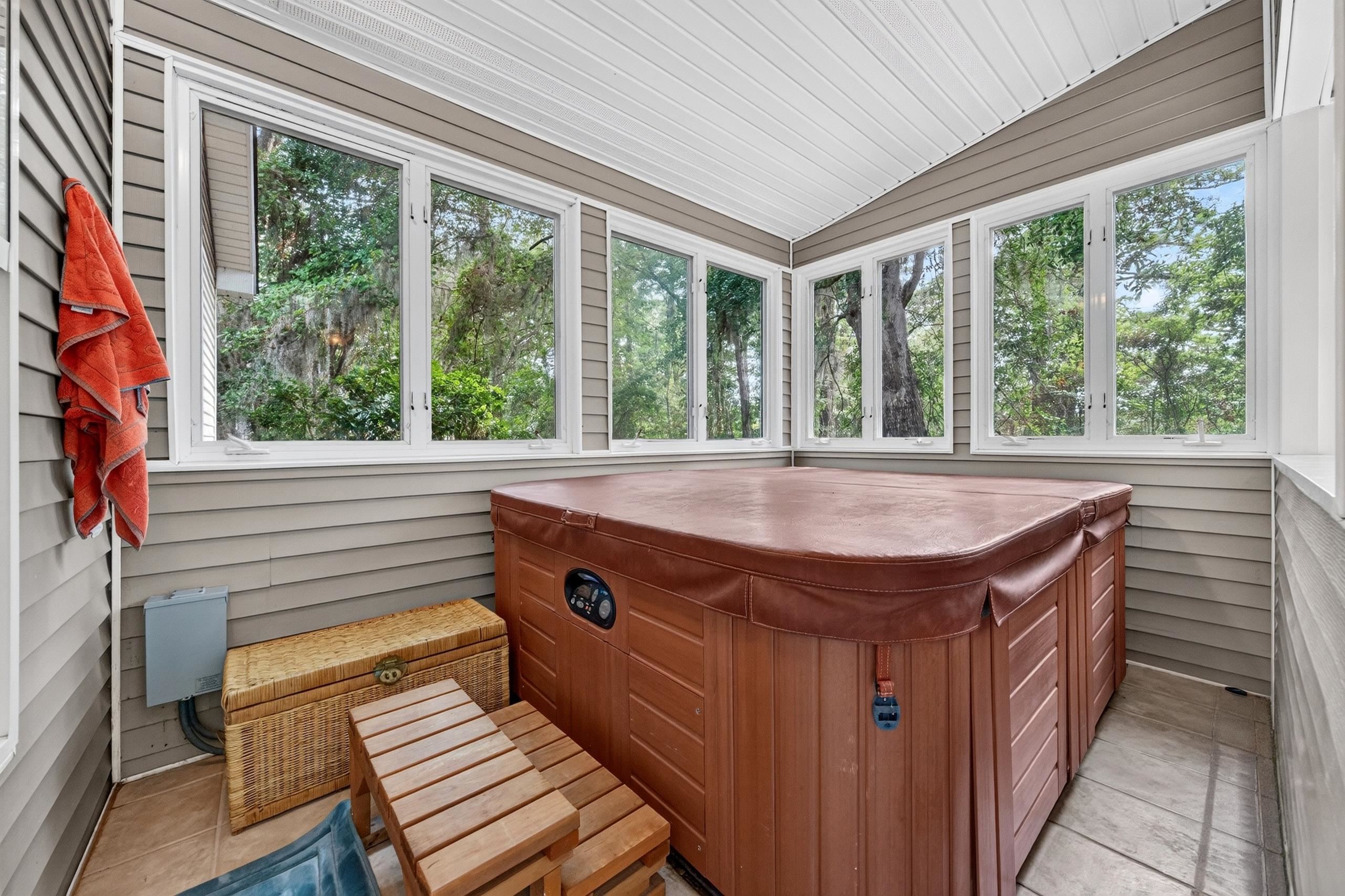 48 Alexander Glennie Dr. Property Photo 25