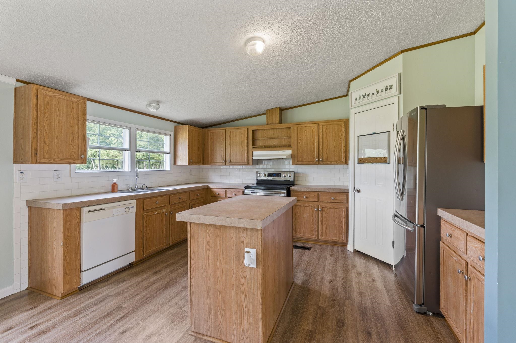 524 Alton Rd. Property Photo 6