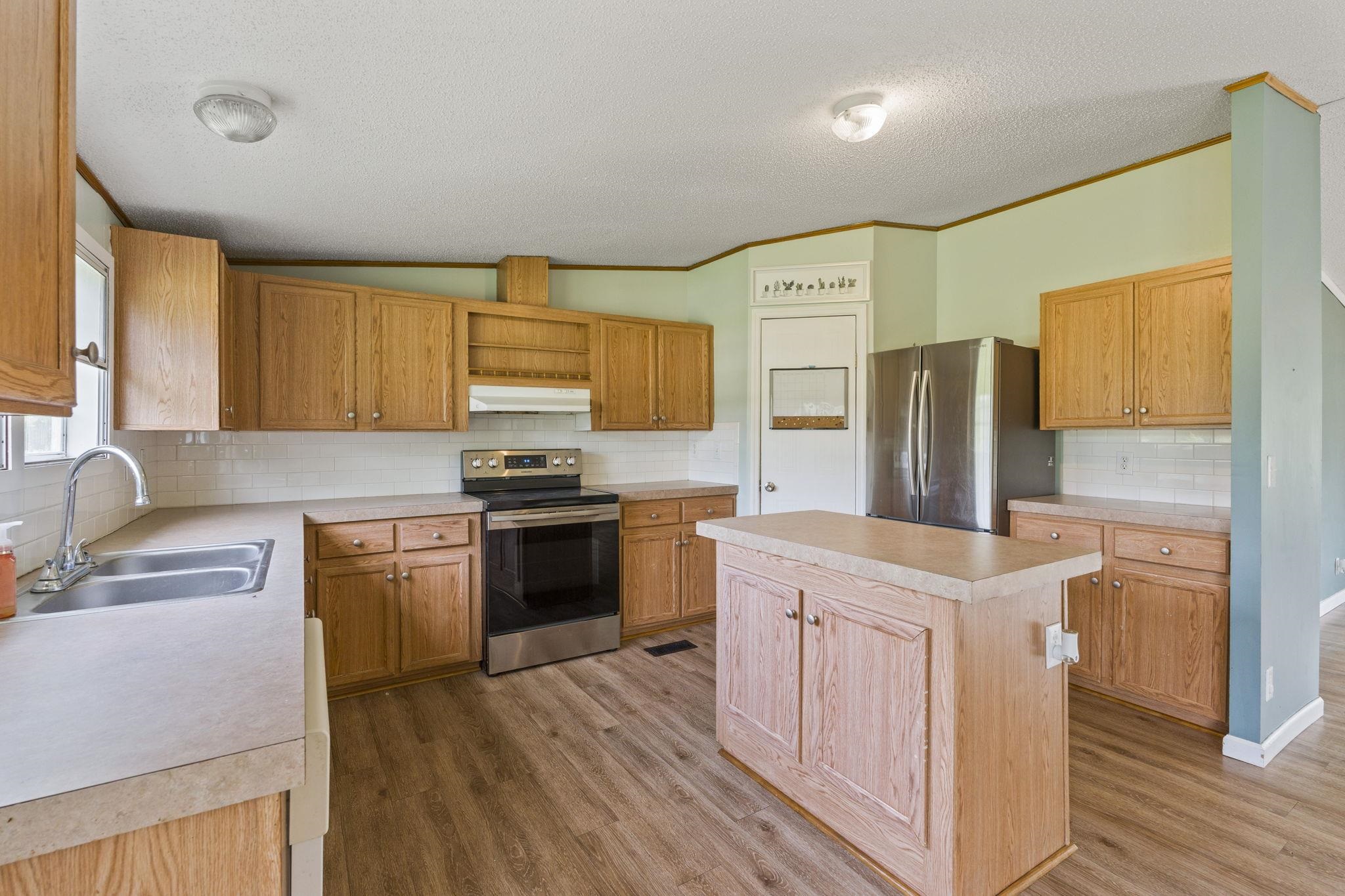 524 Alton Rd. Property Photo 7