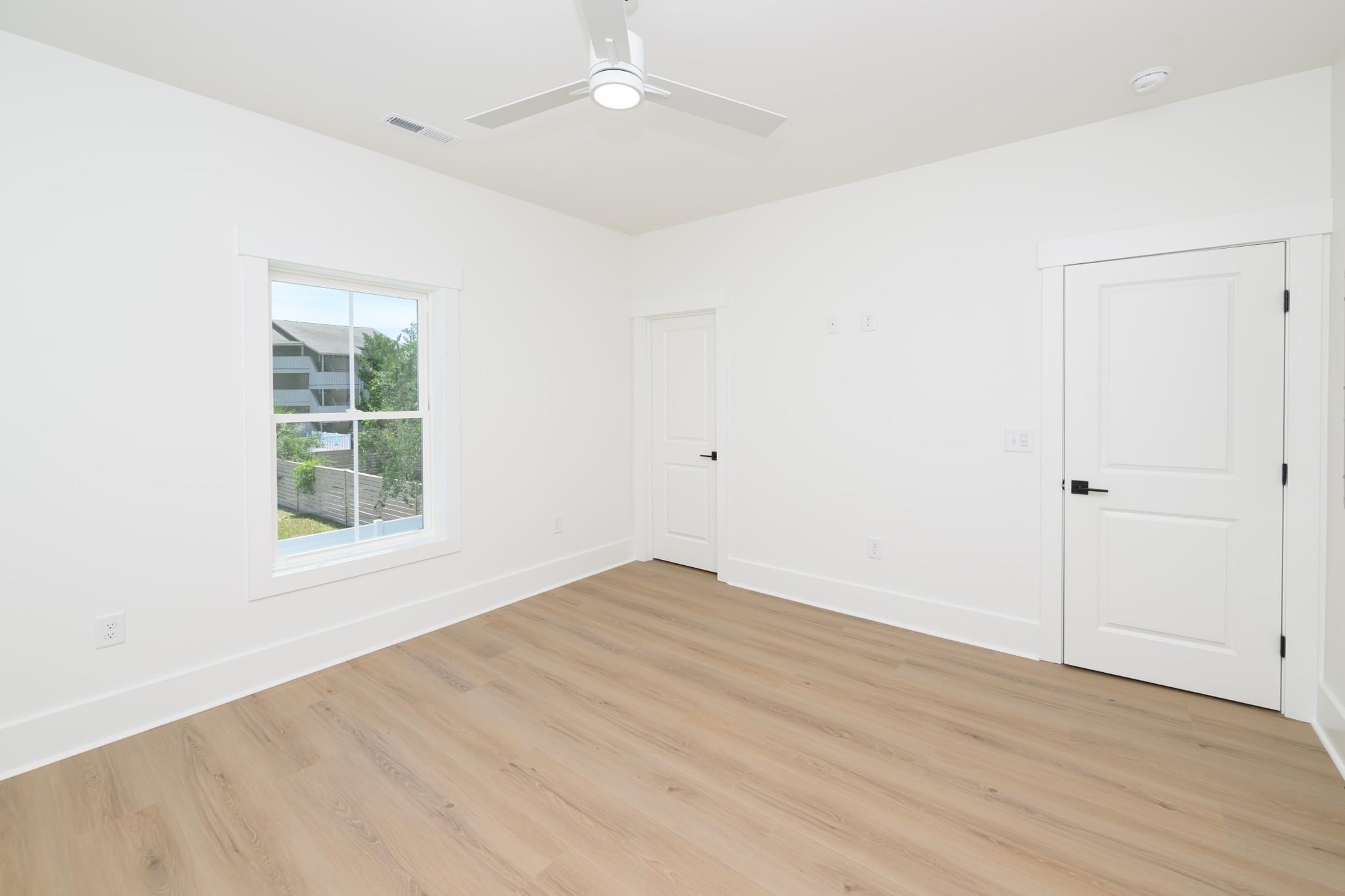 613 South Dogwood Property Photo 11
