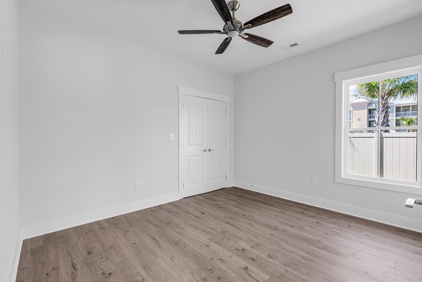 25 Hallandale Lane Property Photo 15