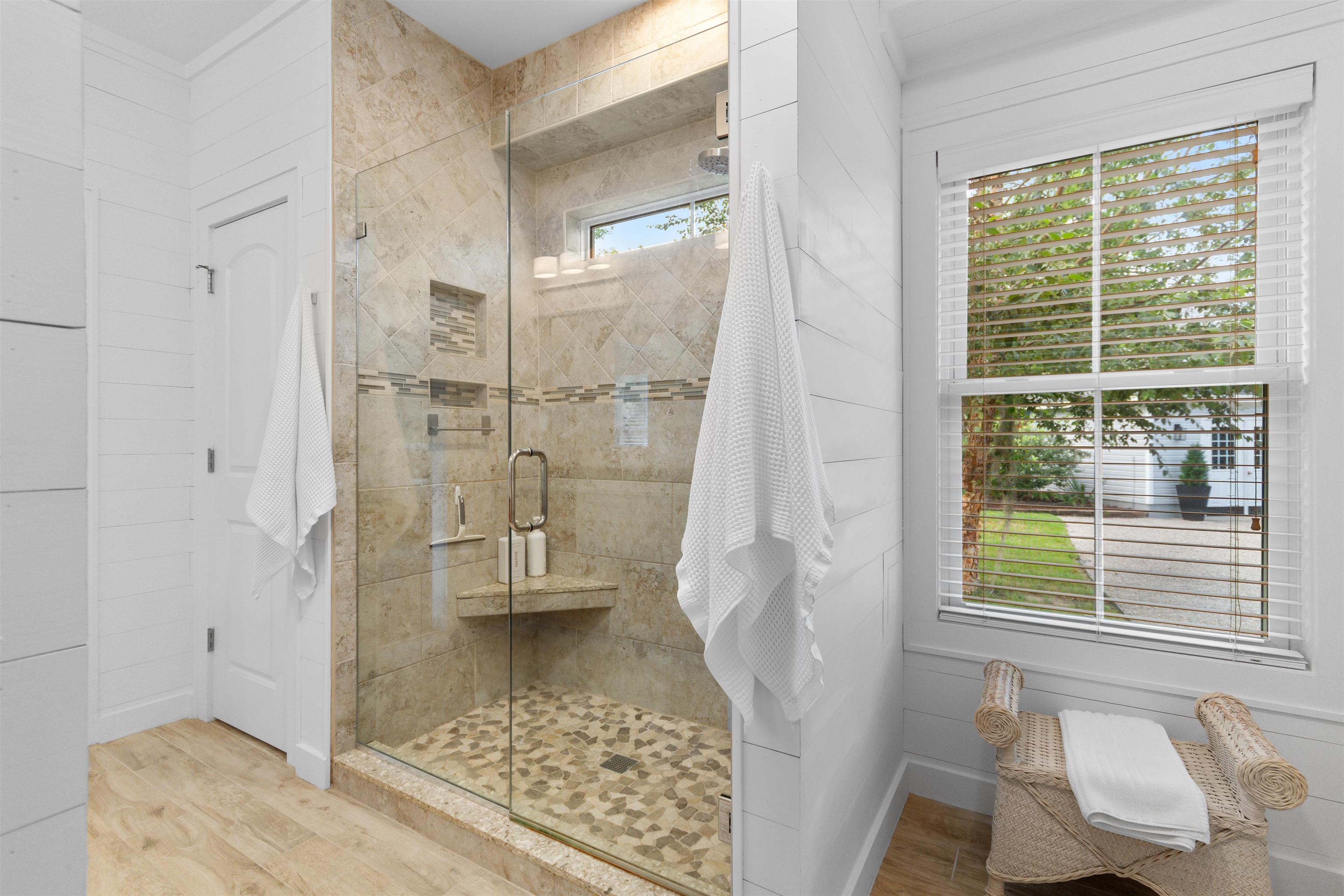 113 Wicklow Way Property Photo 21